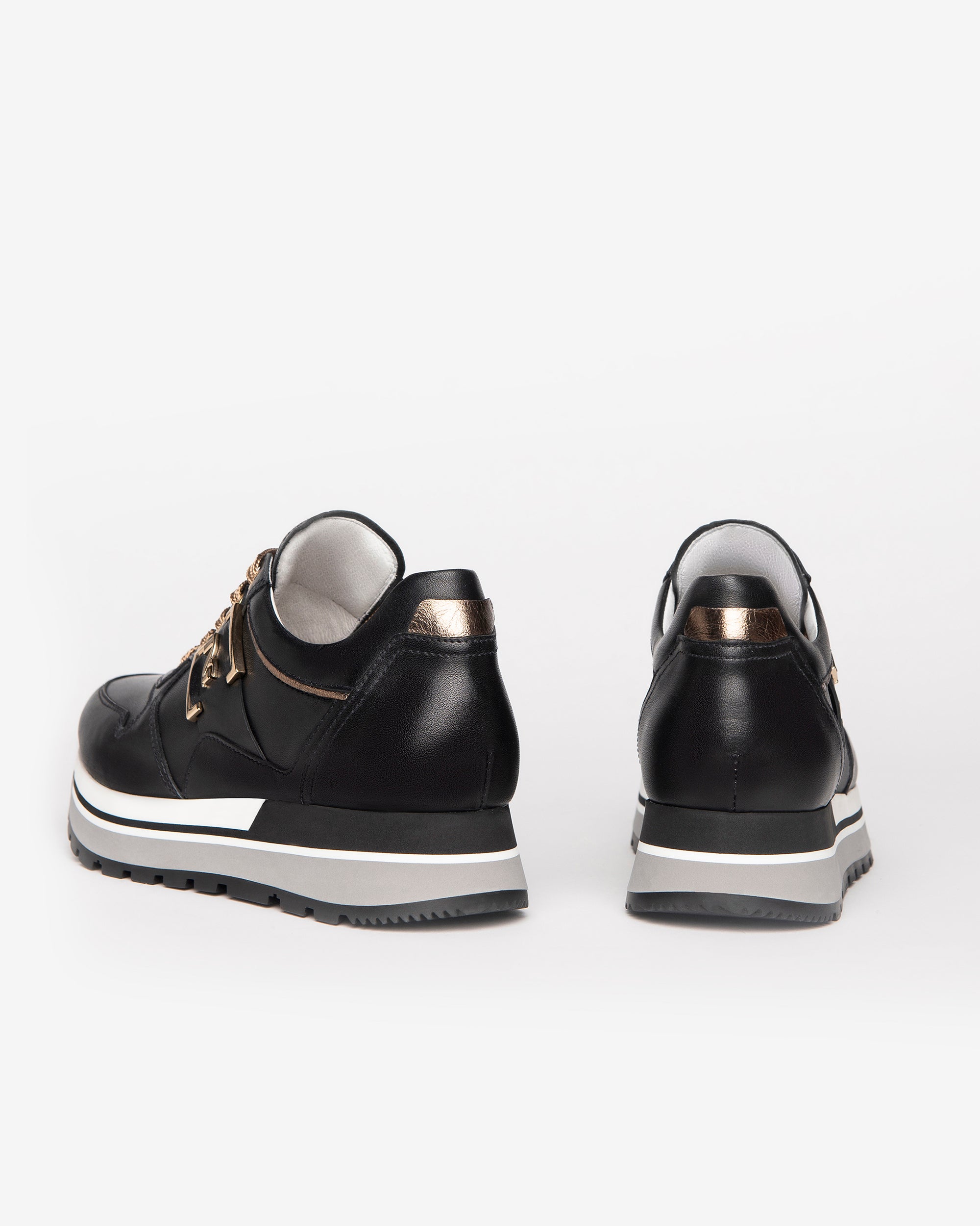 Nero Giardini Sneakers baskets cuir femme pointure 38