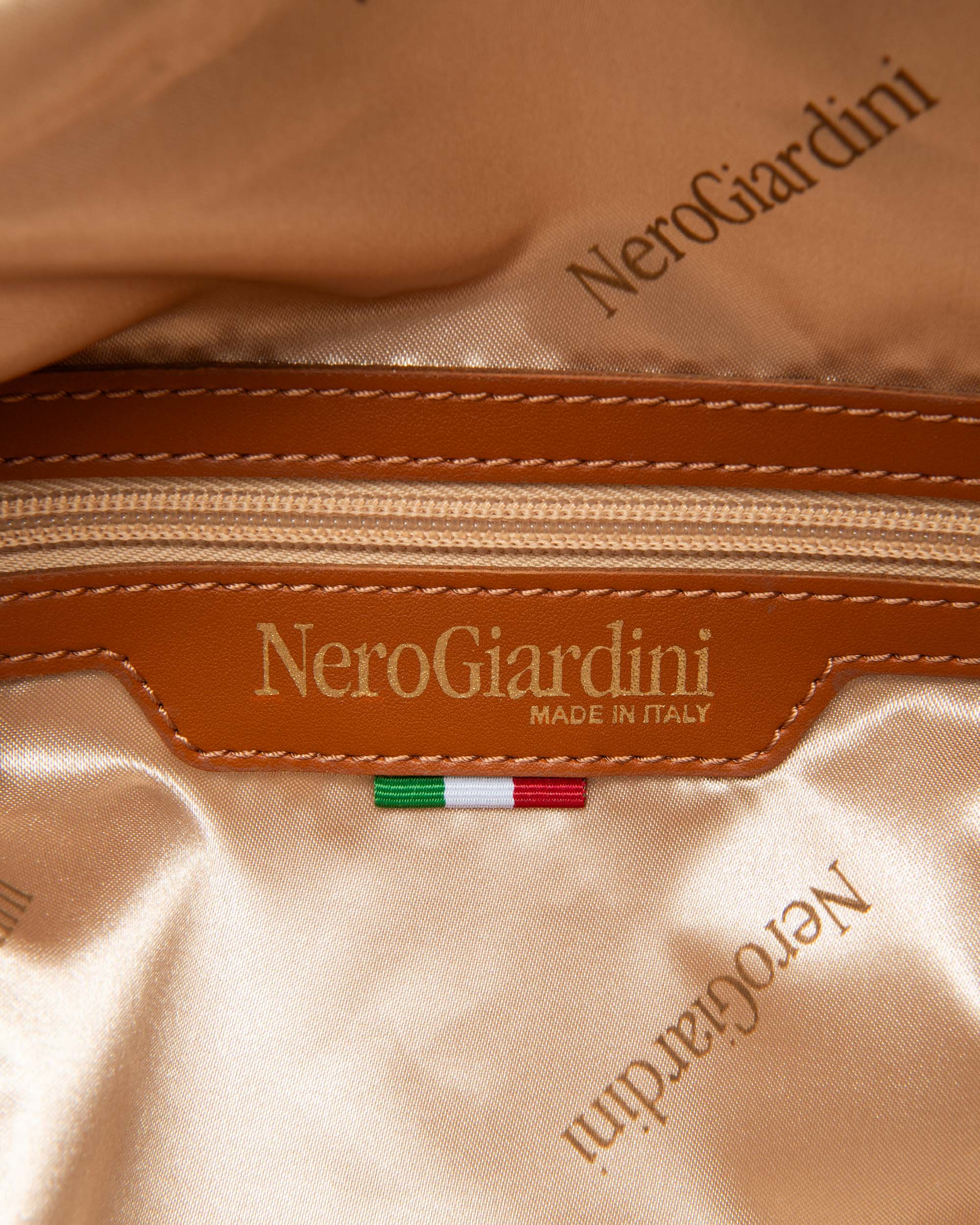 Nero Giardini Bags sac hobo femme matière technique PZ