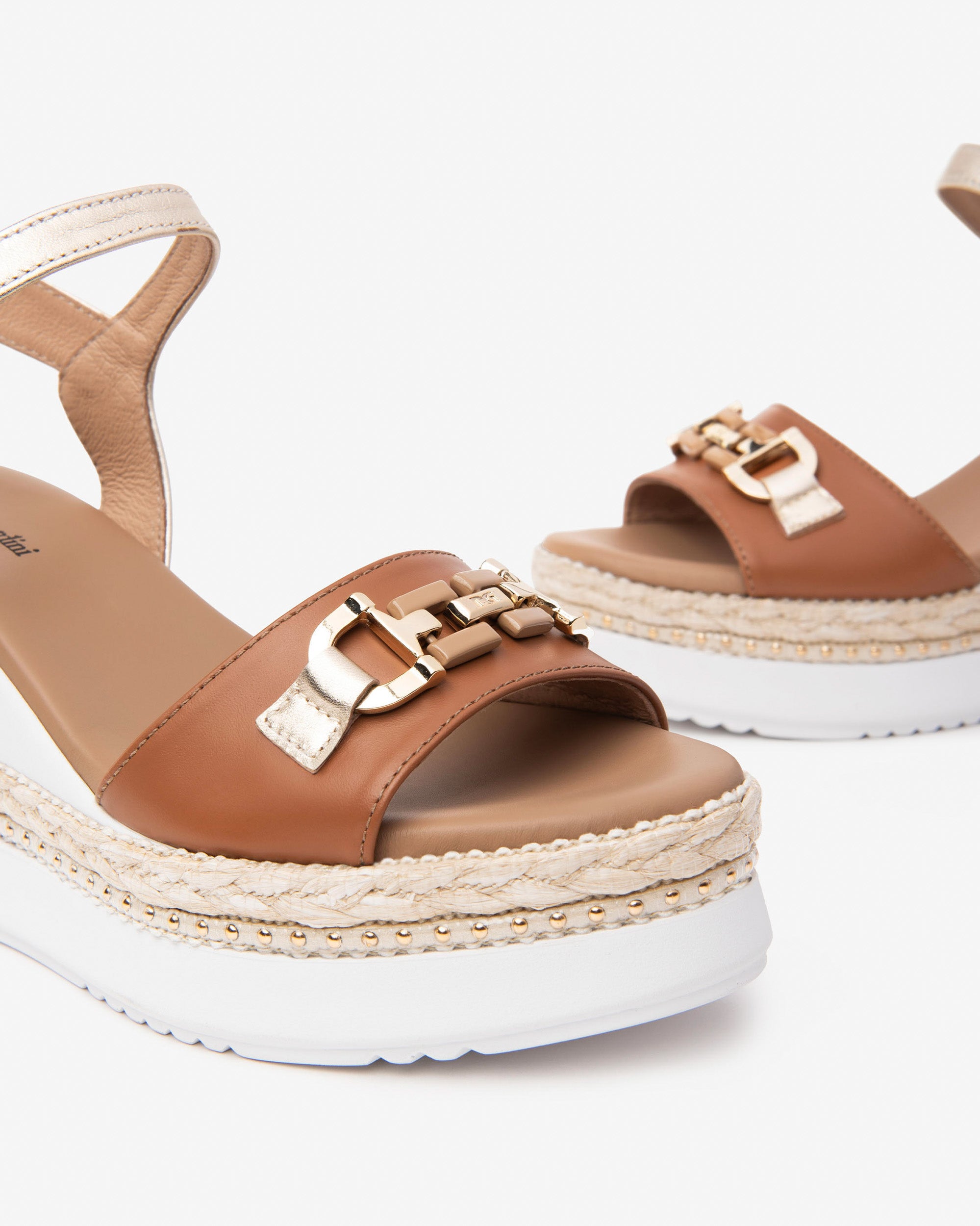 Nero Giardini Sandals sandales femme cuir confort
