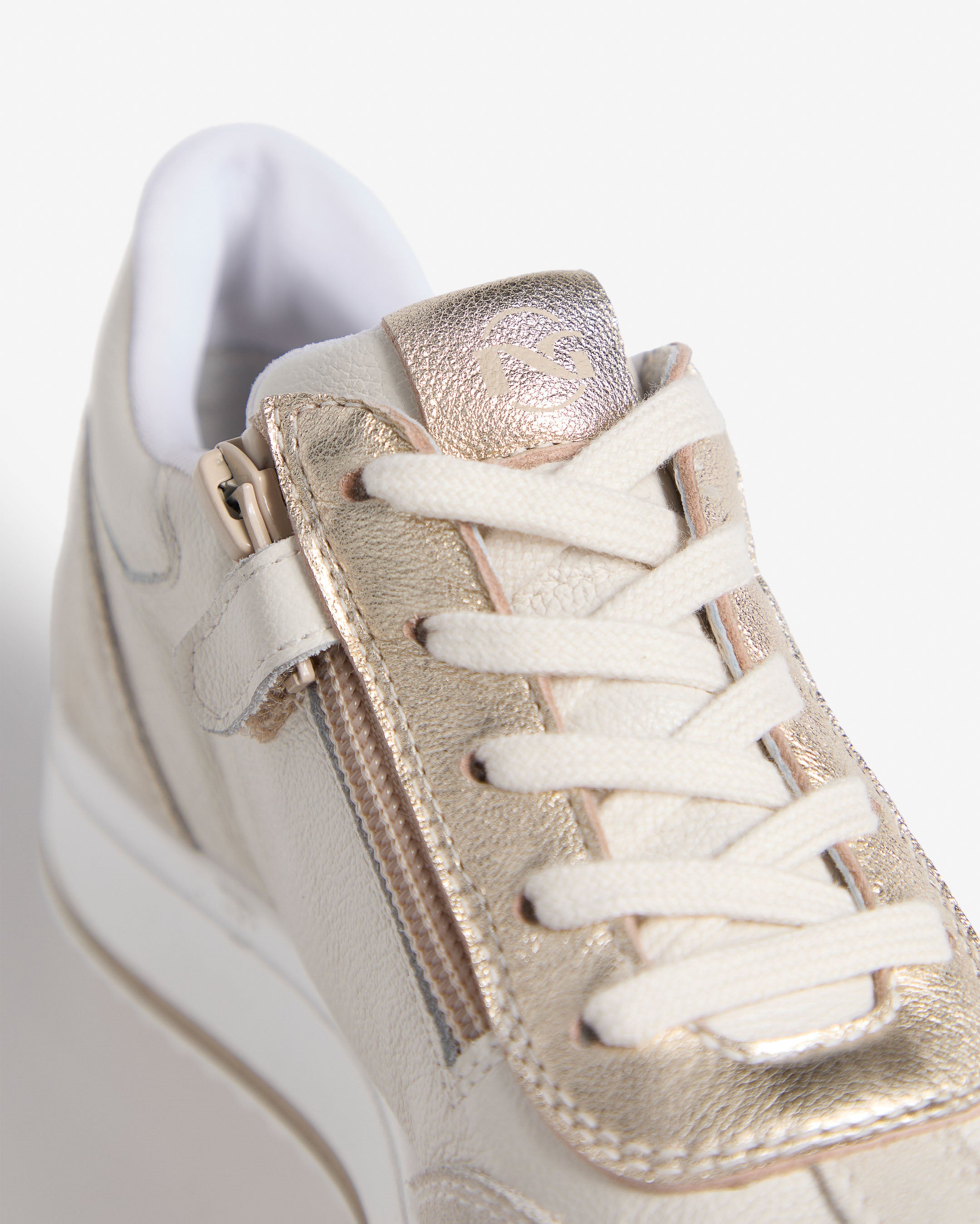 Nero Giardini Sneakers basket ado fille daim technique