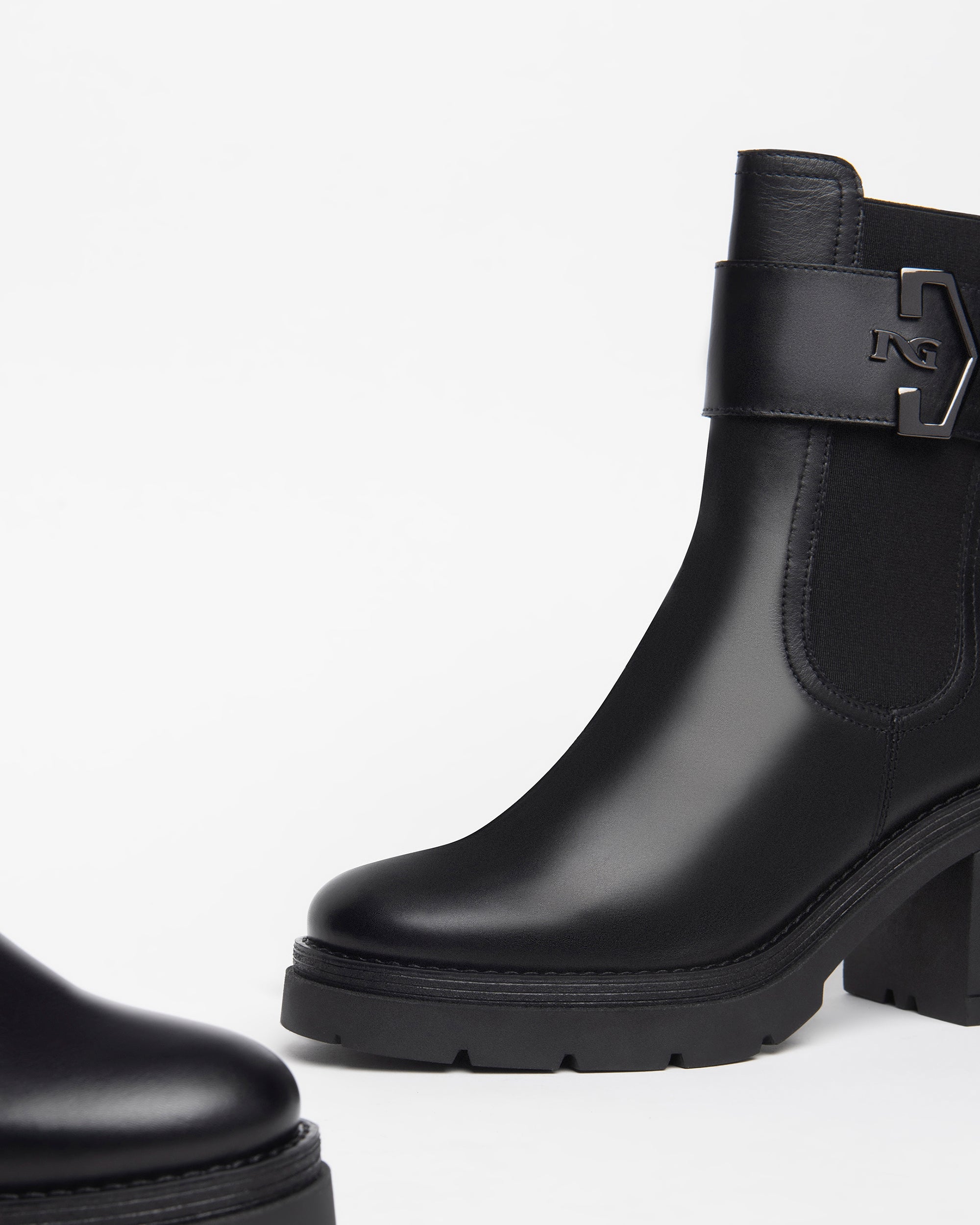 Nero Giardini Chelsea Boots combat femme cuir