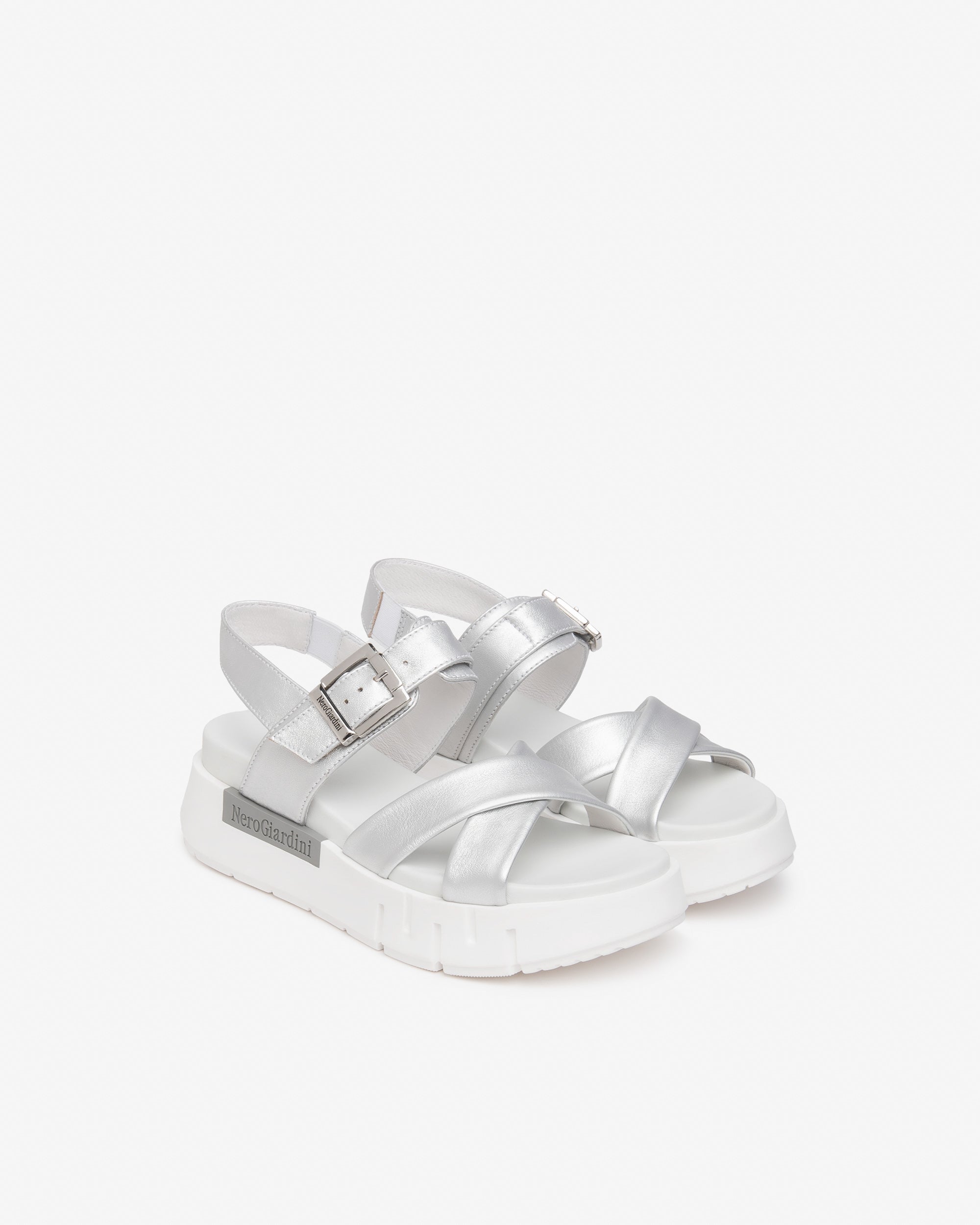 Nero Giardini Sandals sandales cuir femme été pointure 37