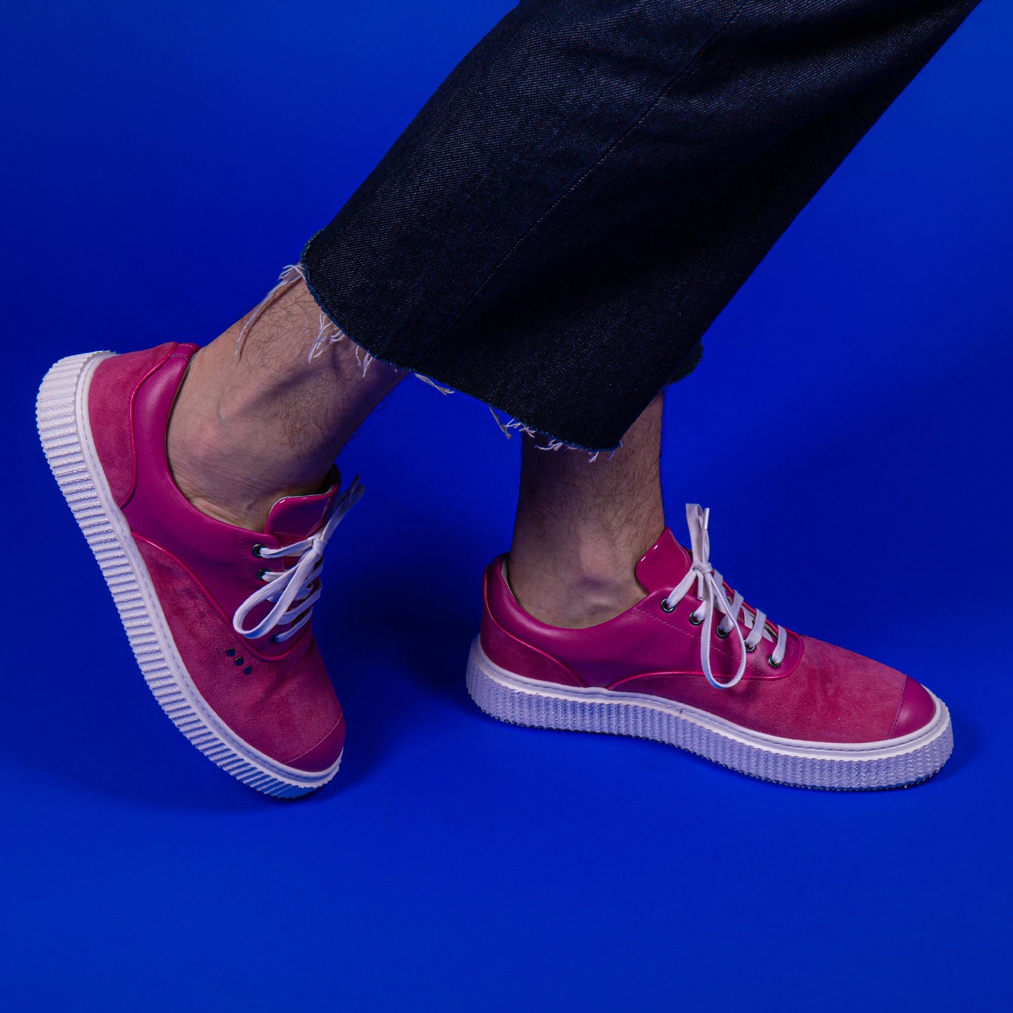 Me.Land Meaker baskets cuir daim rose unisexe