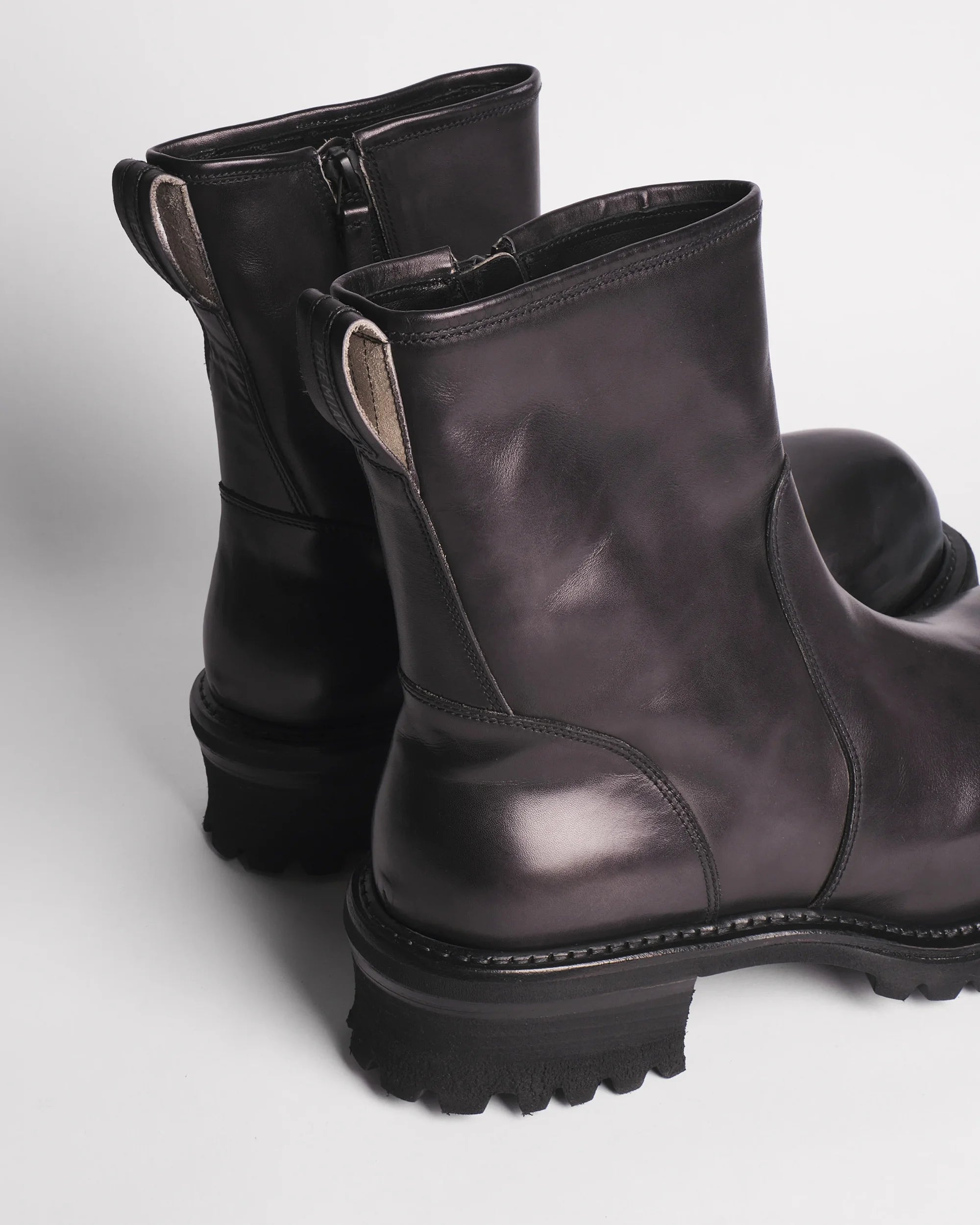 Premiata 007 boots homme cuir semelle crantée