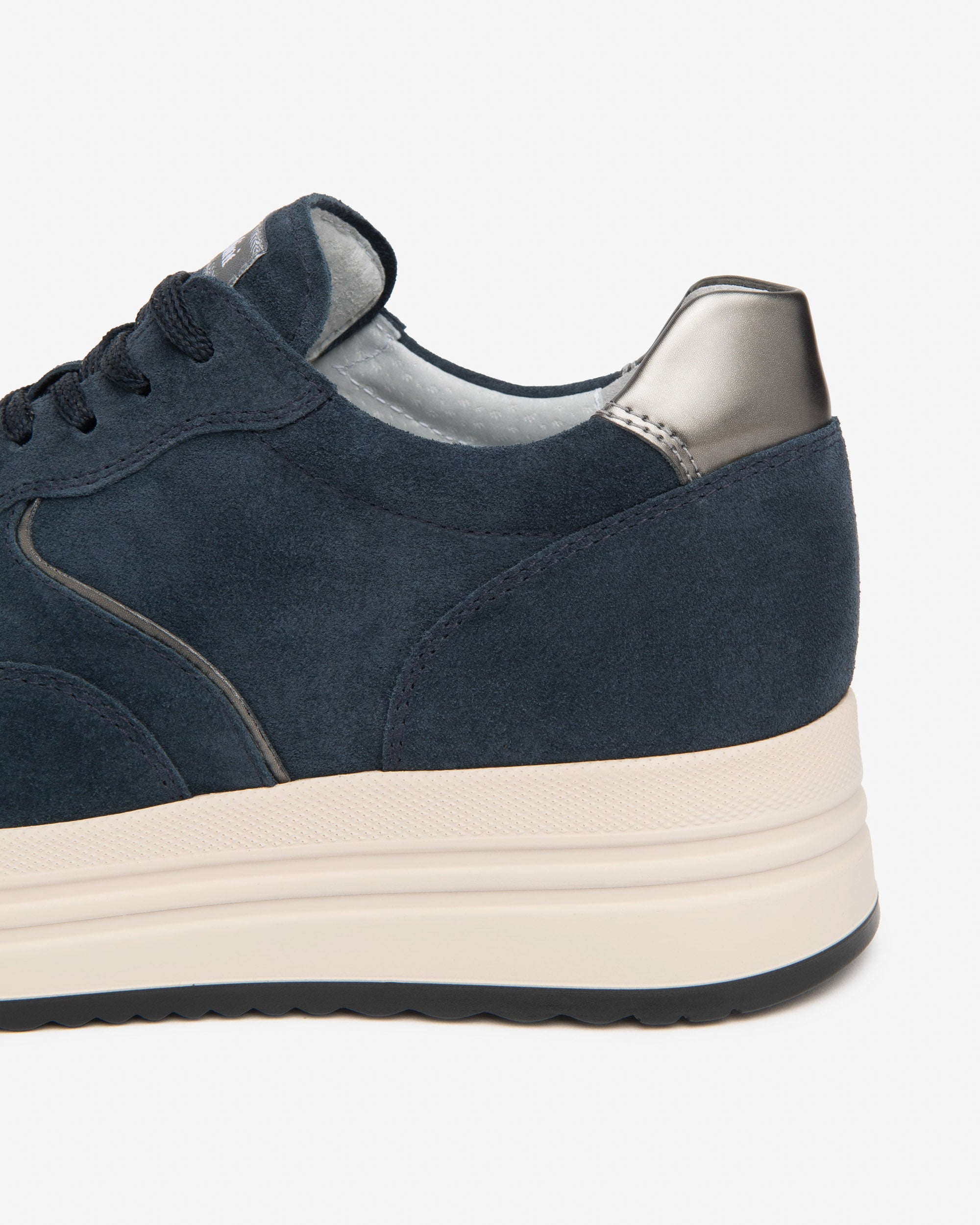 Nero Giardini Sneakers daim femme compensées 45 mm