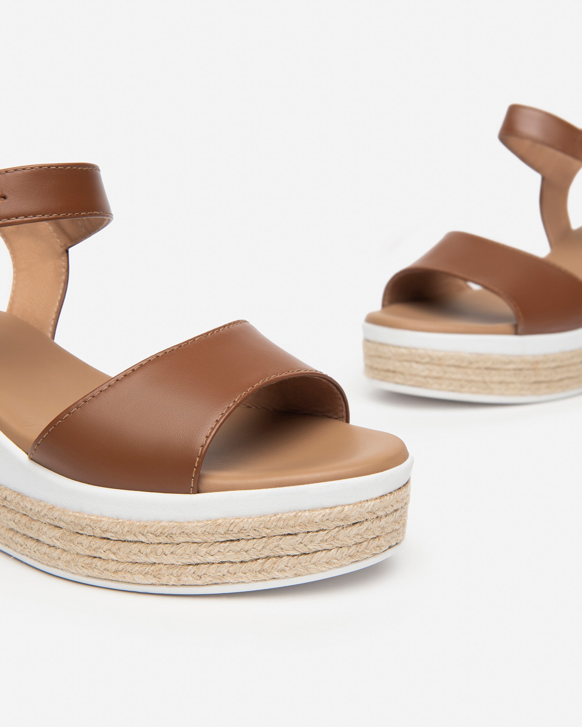 Nero Giardini Sandals sandales cuir femme été