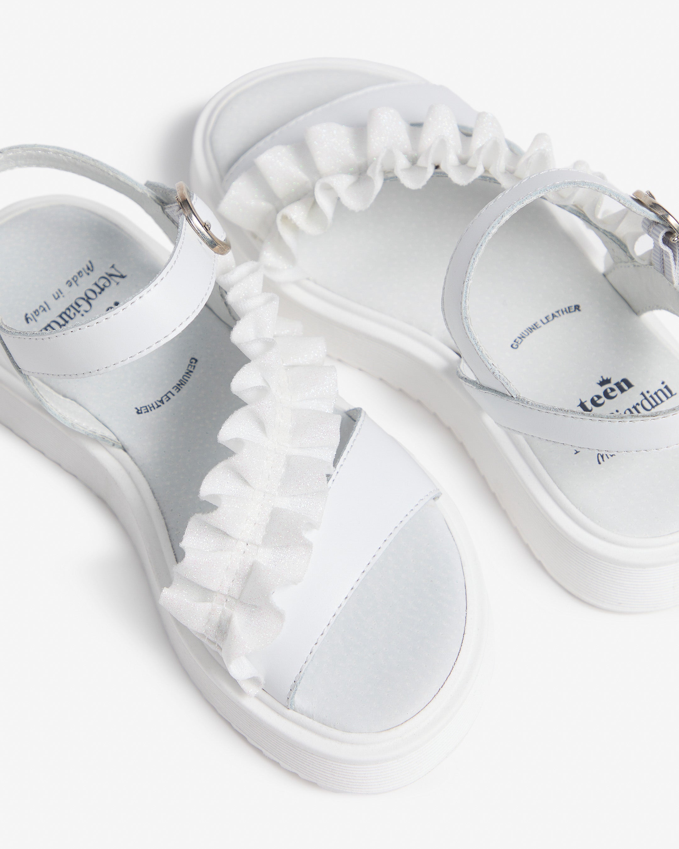 Nero Giardini Sandals sandales cuir fille pointure 34