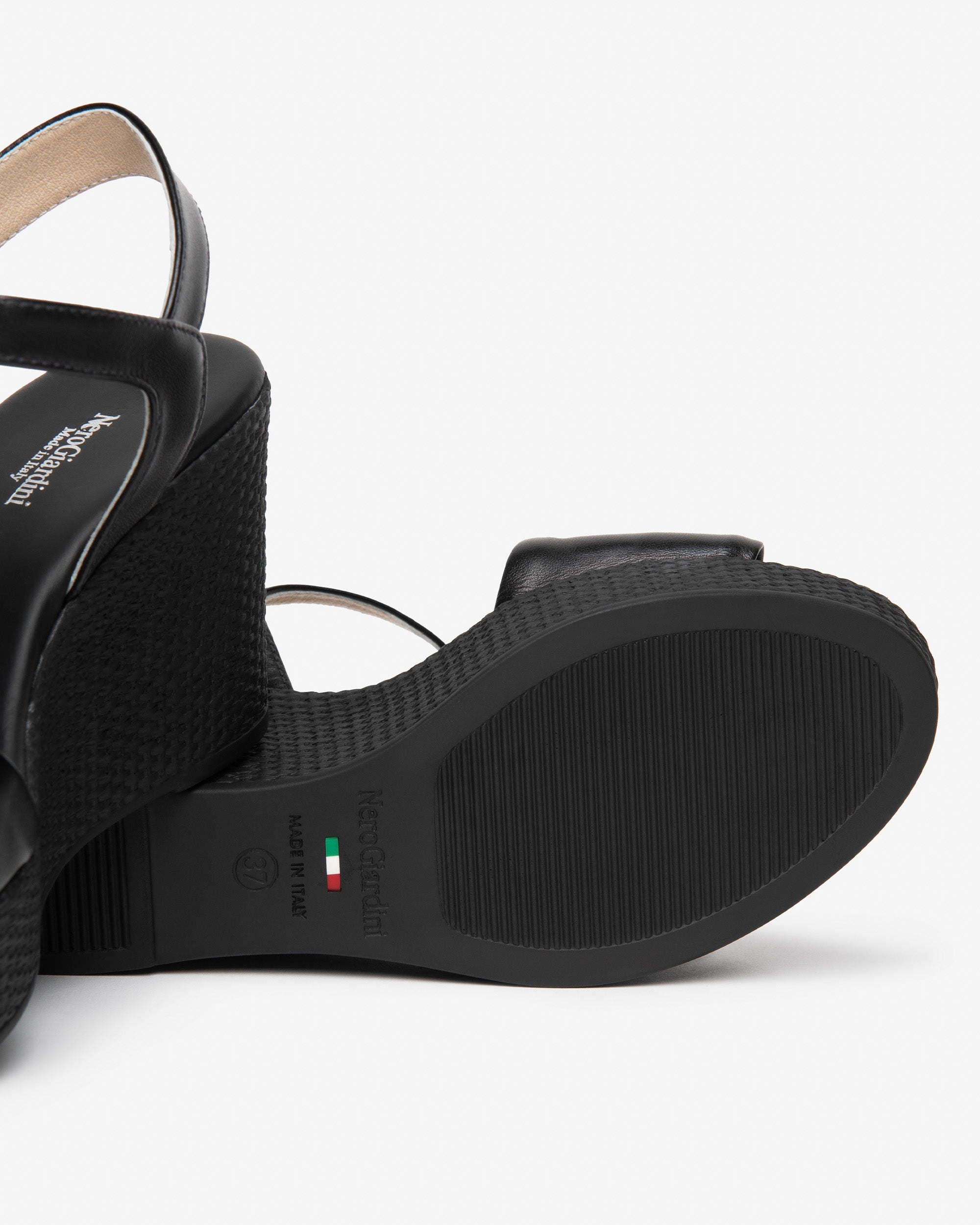 Nero Giardini Sandals sandales cuir confort