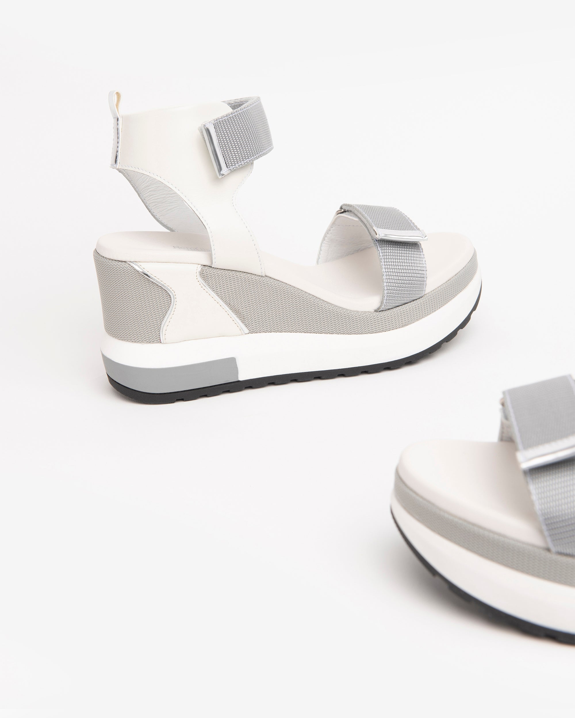 Nero Giardini Sandals Sandales Compensées Cuir 38