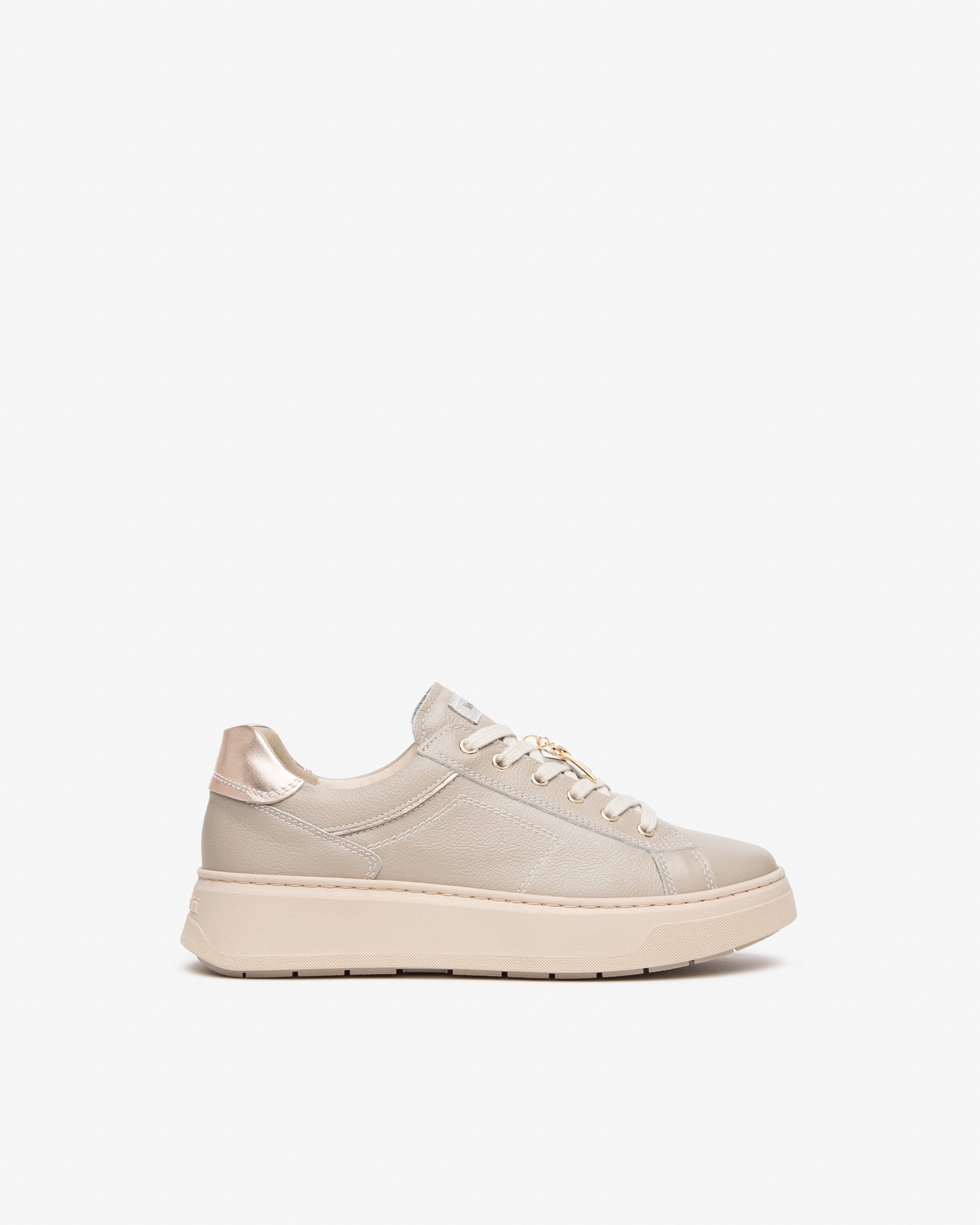 Nero Giardini Sneakers basket cuir femme semelle 40 mm