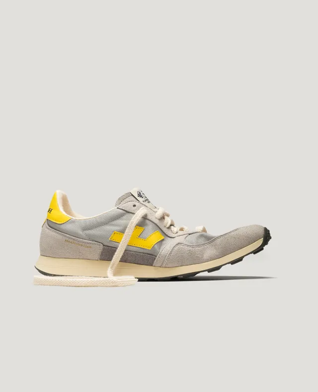 Flamingos Life Marathon Club Gray Lemon baskets vegan gris