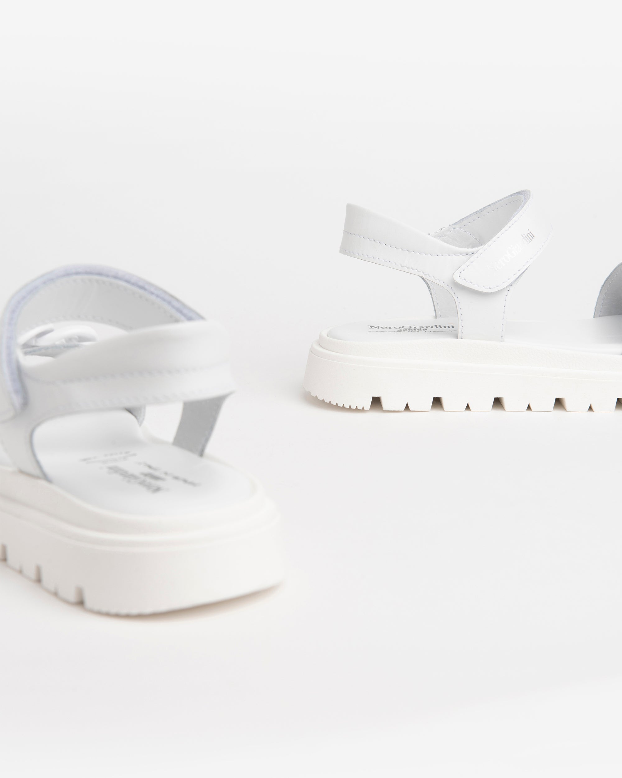 Nero Giardini Sandals Sandales Ado Fille 35 Chaîne