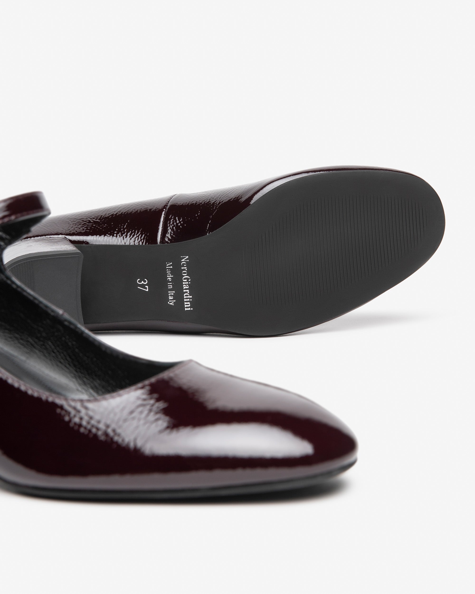 Nero Giardini Mary Jane babies vernis femme talon 5 cm