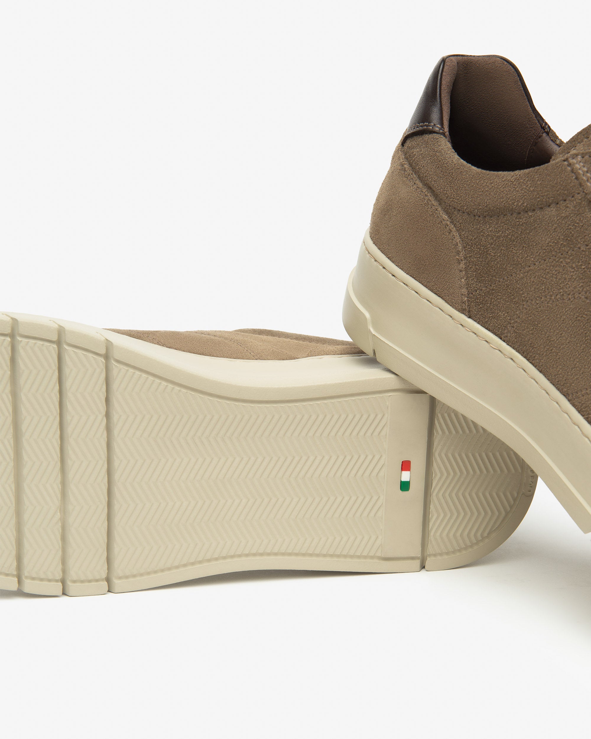 Nero Giardini Sneakers Homme 42 Cuir Daim Confort