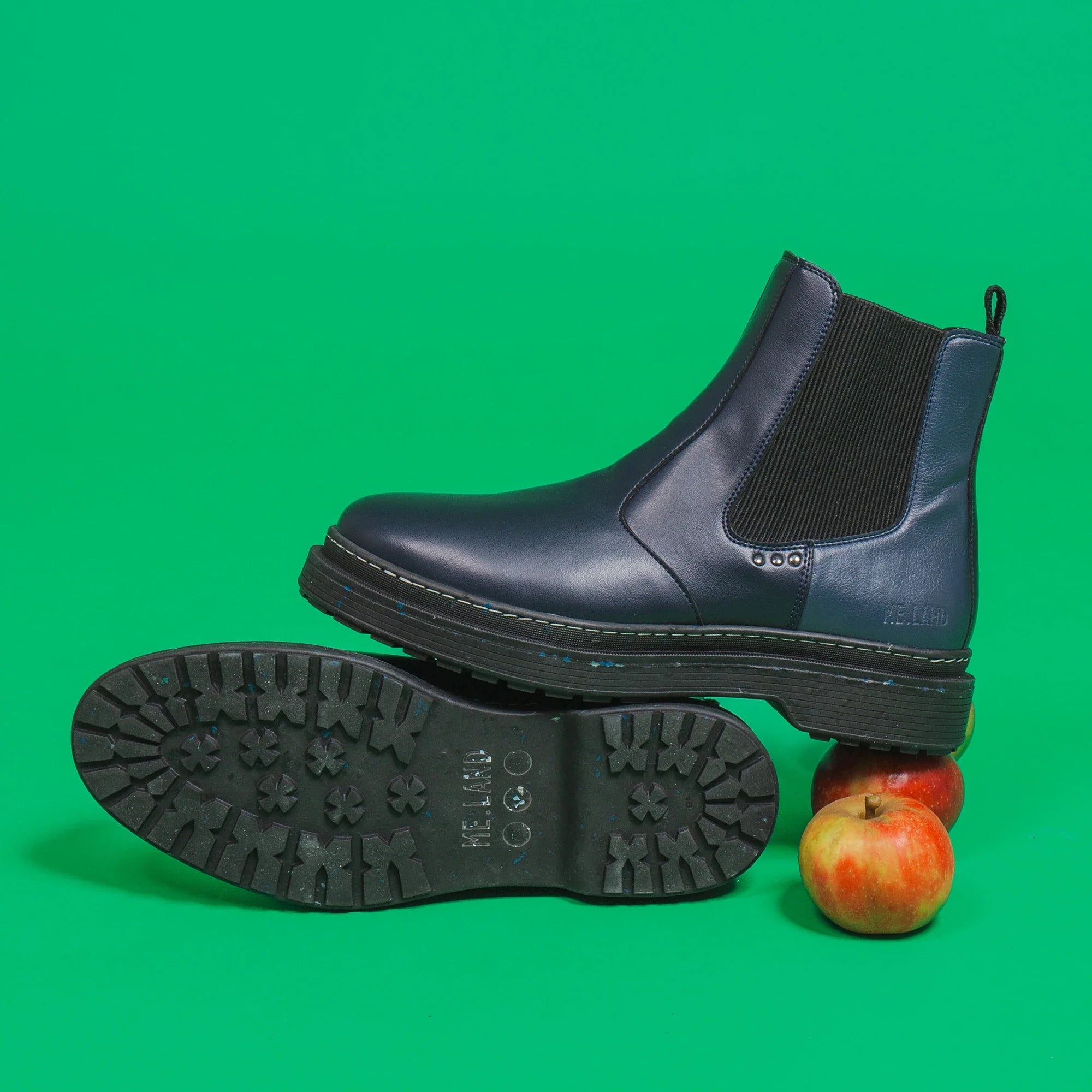 Me.Land Lander chelsea boots vegan bleu marine cuir pomme