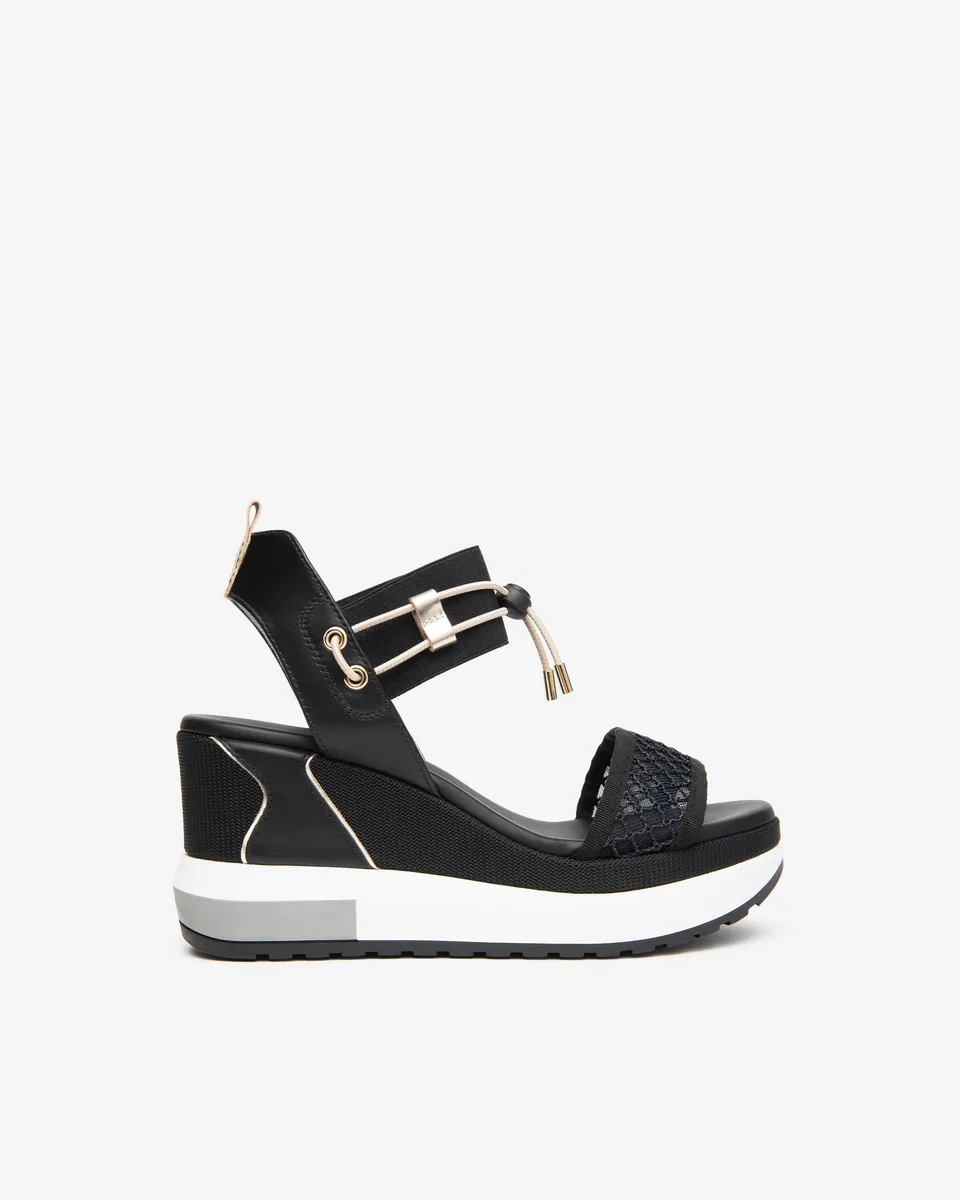Nero Giardini Sandals sandales toile cuir femme