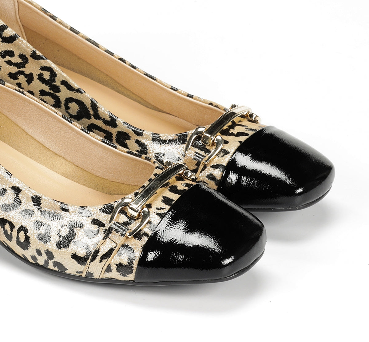 Dorking Gia D9304 mocassins noirs femme cuir talon