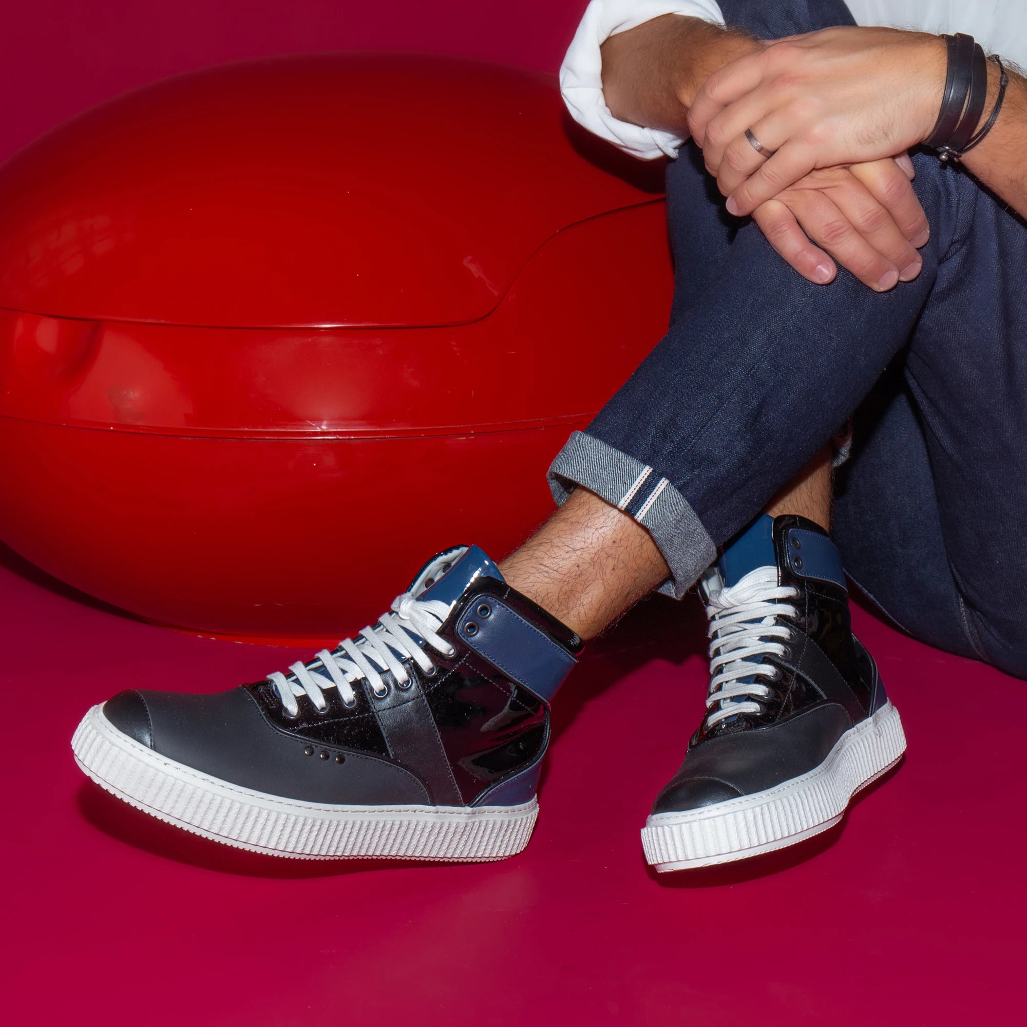 Me.Land Heaker baskets montantes cuir noir bleu