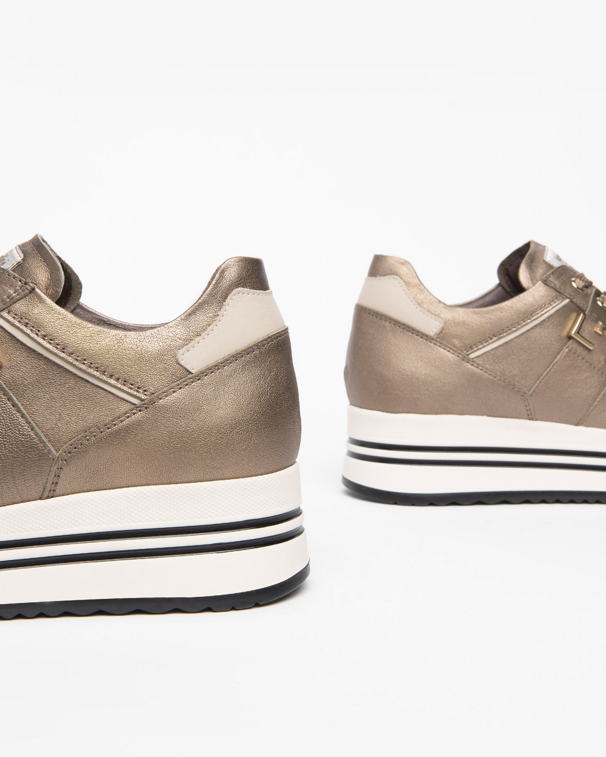 Nero Giardini Sneakers baskets cuir femme confort