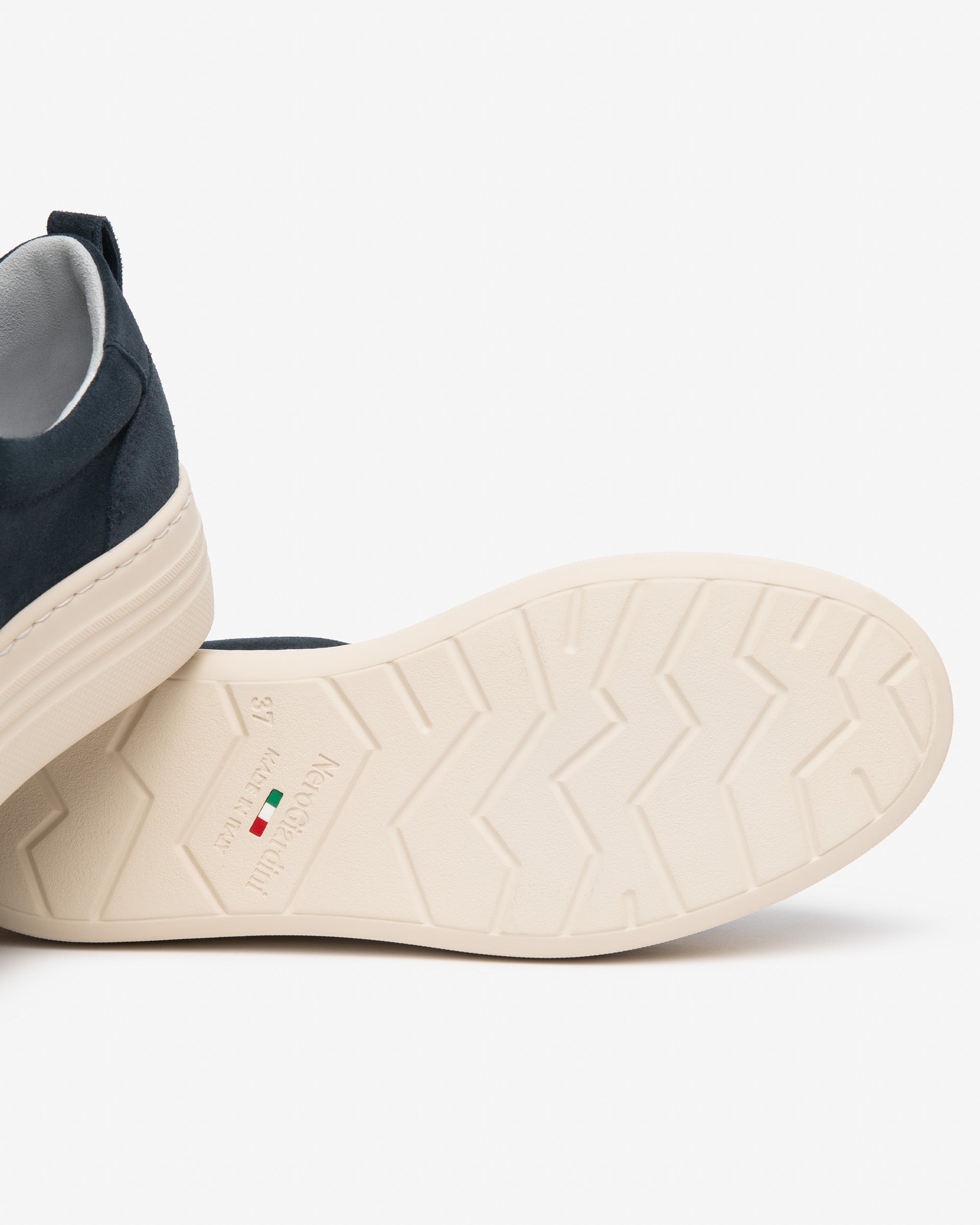 Nero Giardini Sneakers Baskets Femme Daim Plateforme