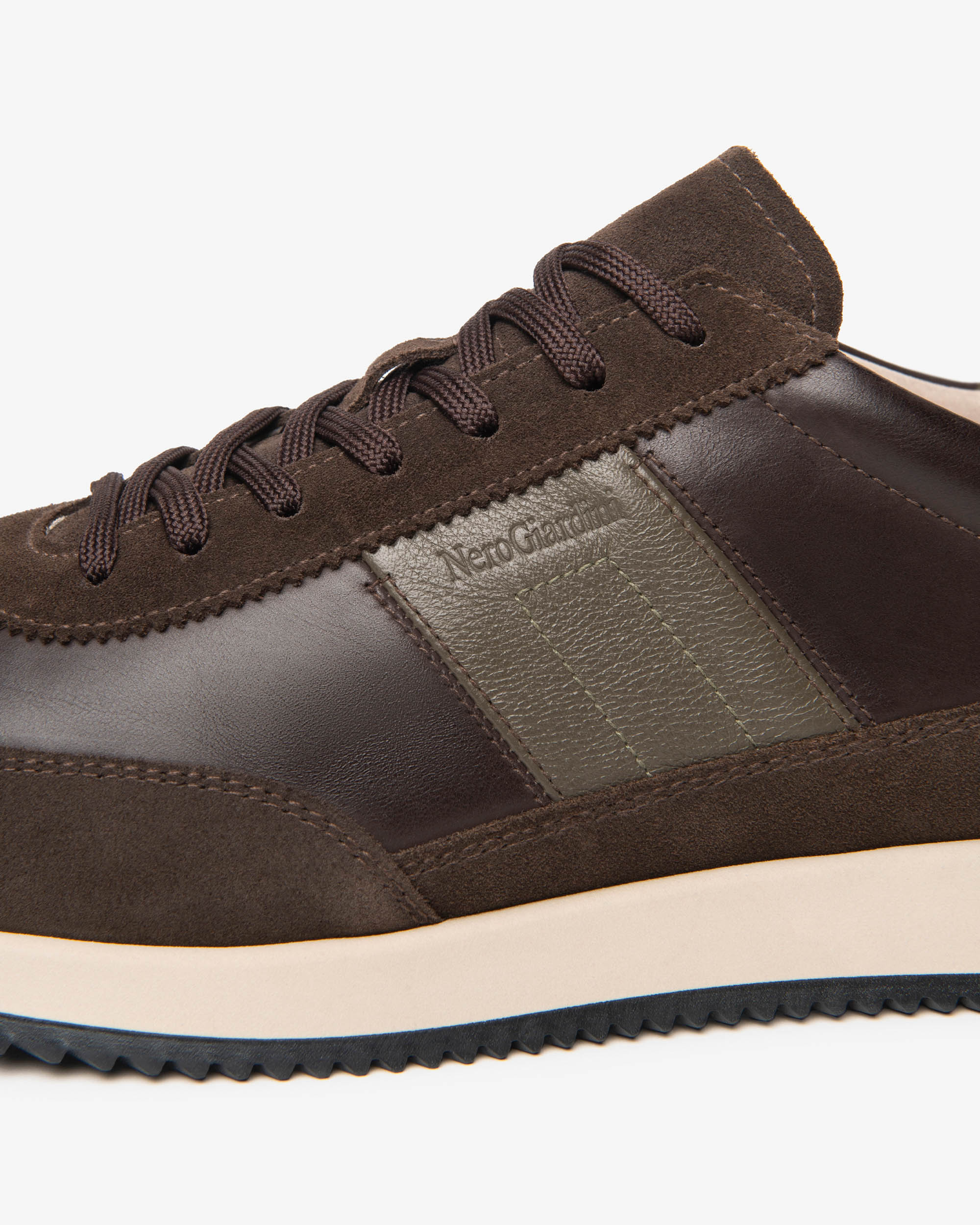 Nero Giardini Sneakers baskets cuir homme daim
