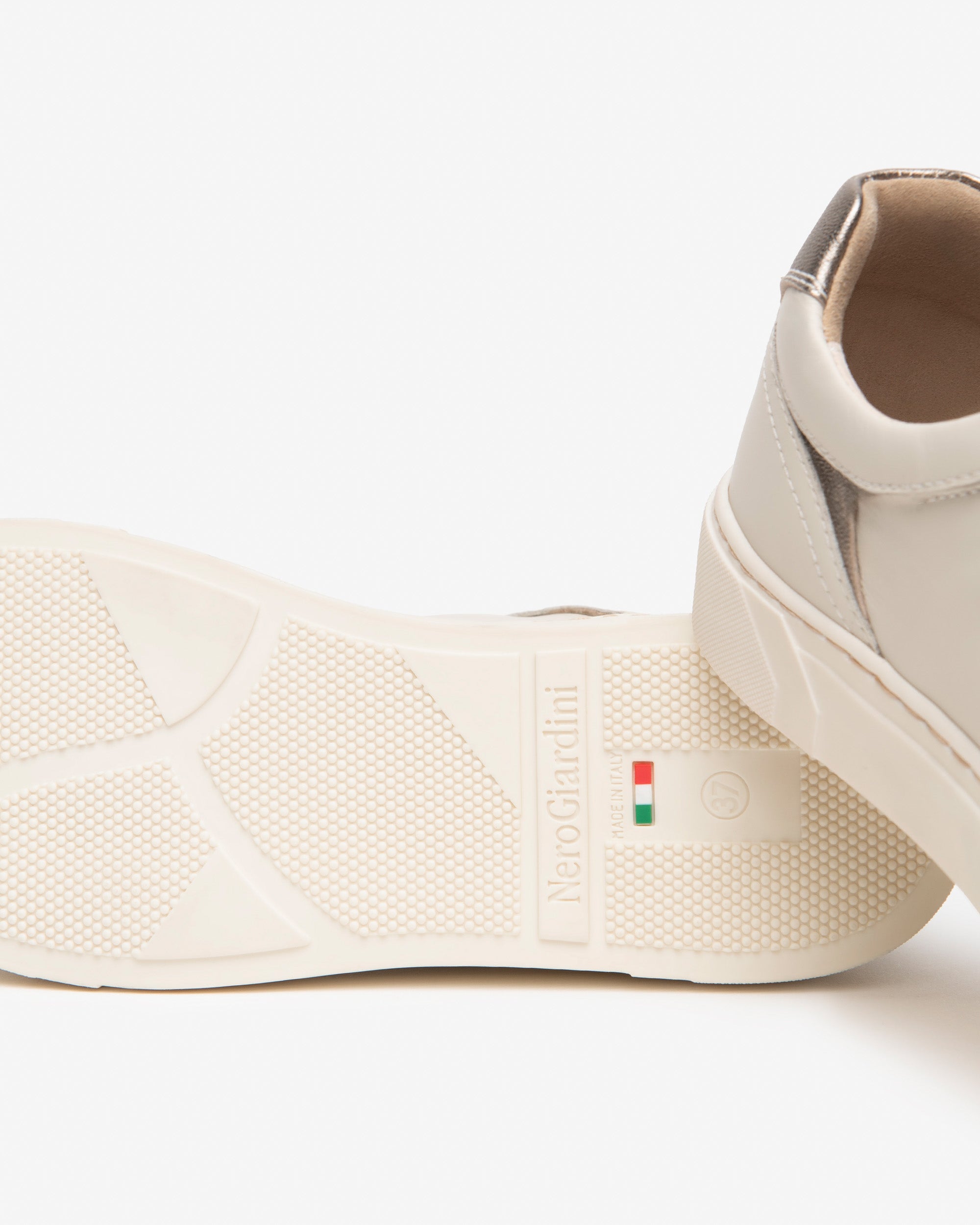 Nero Giardini Sneakers baskets femme cuir zip