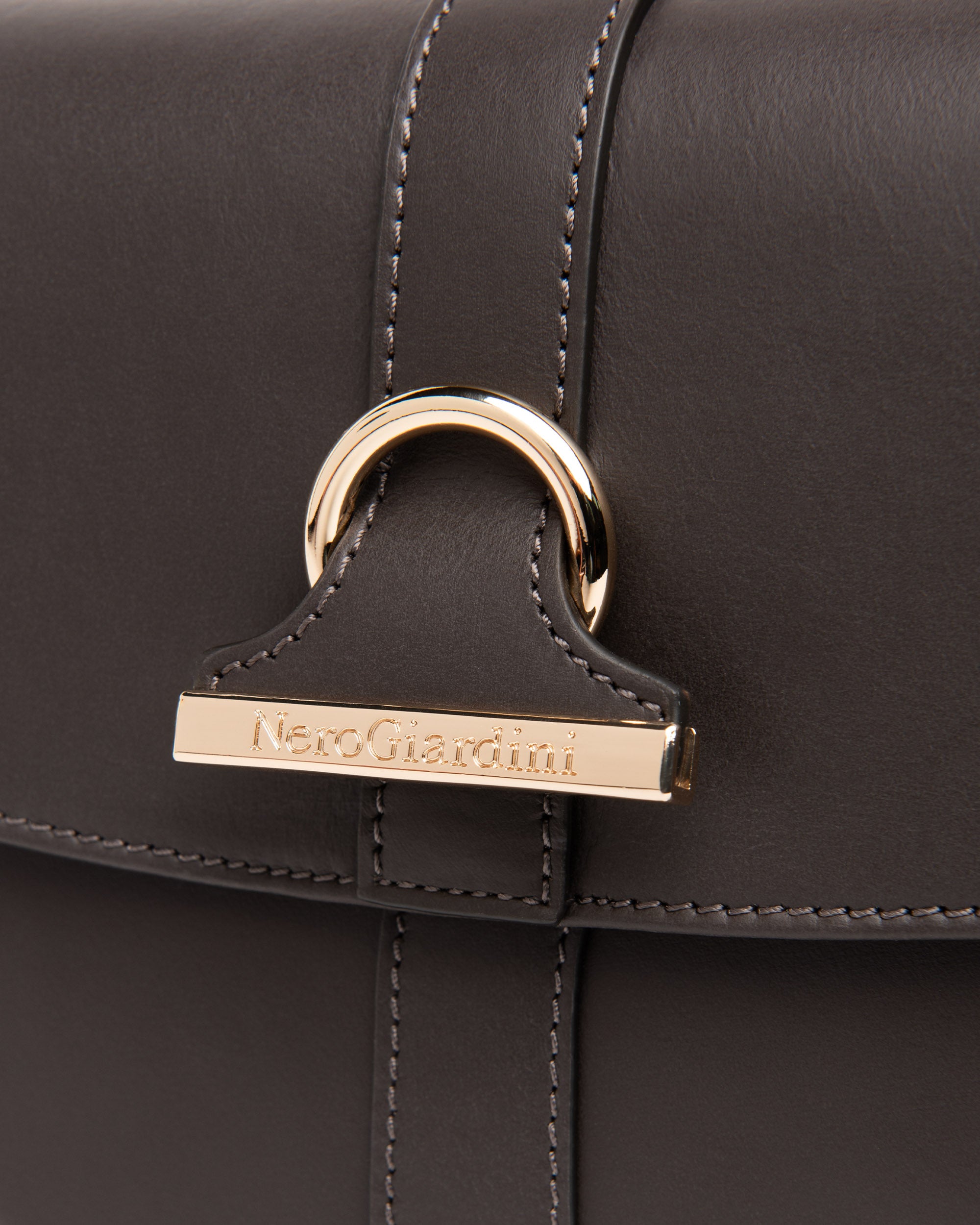 Nero Giardini Sac bandoulière femme cuir travers