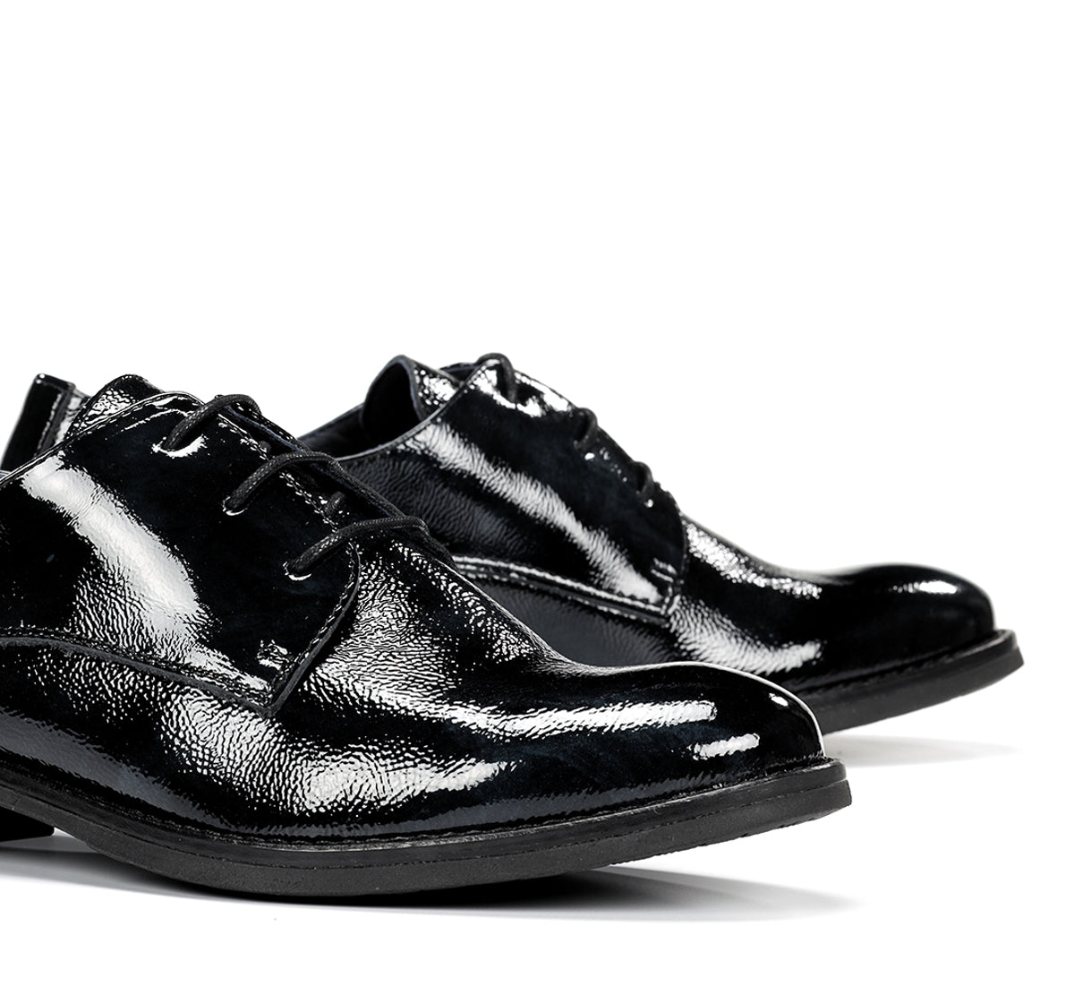 Dorking Harvard D8346 chaussure bleue femme confort