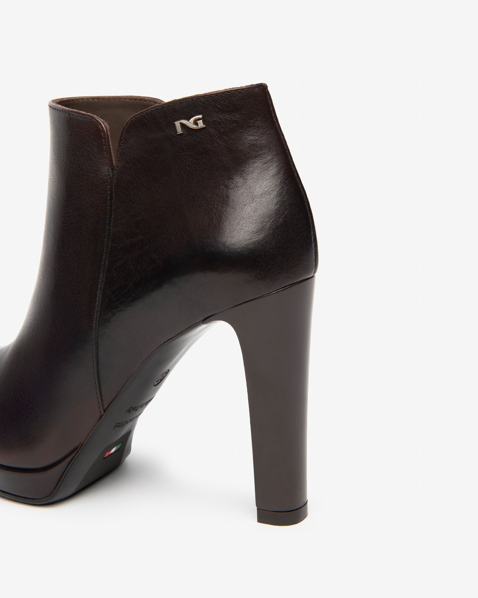 Nero Giardini Ankle Booties bottines cuir femme talon bloc