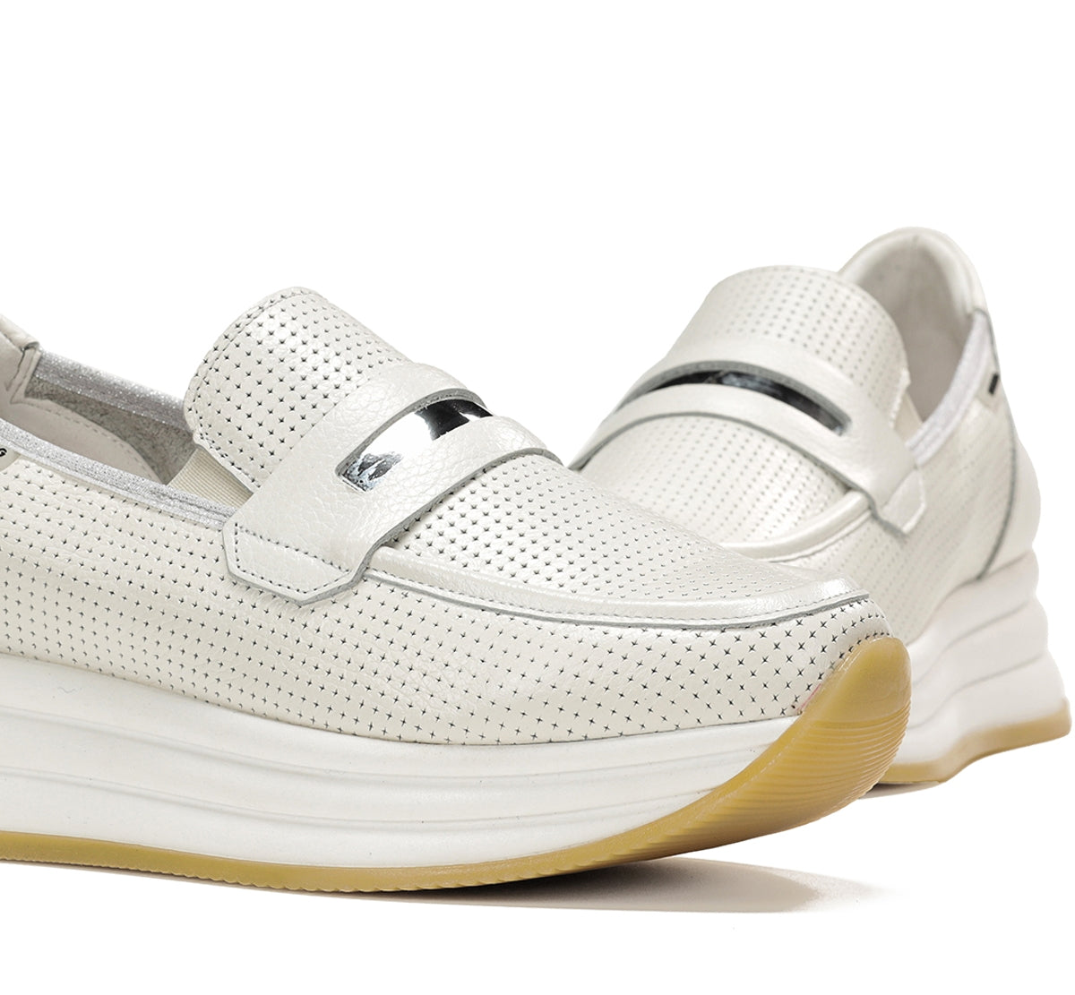 Dorking Draz D9243 mocassins blanc femme confort