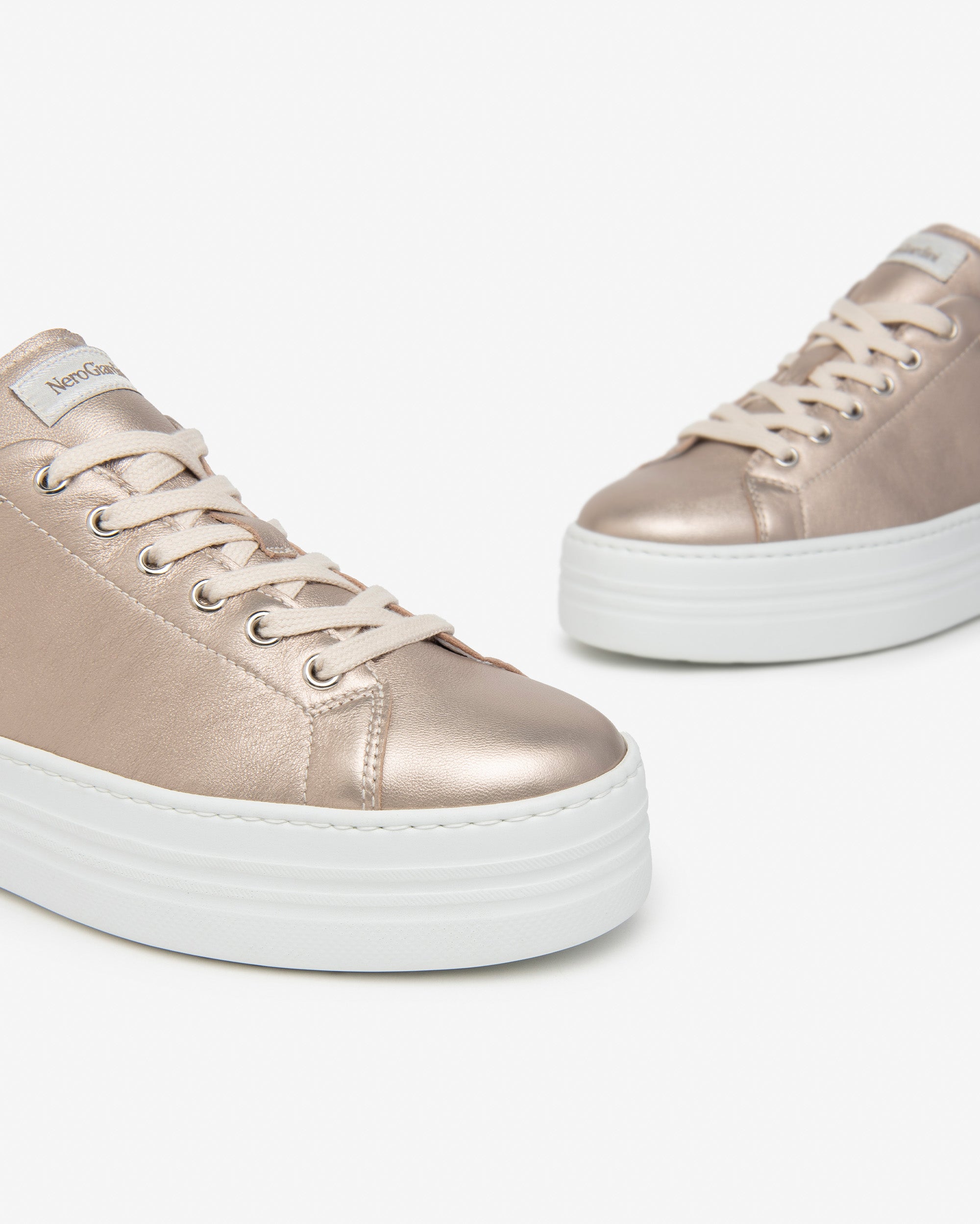Nero Giardini Sneakers baskets cuir femme