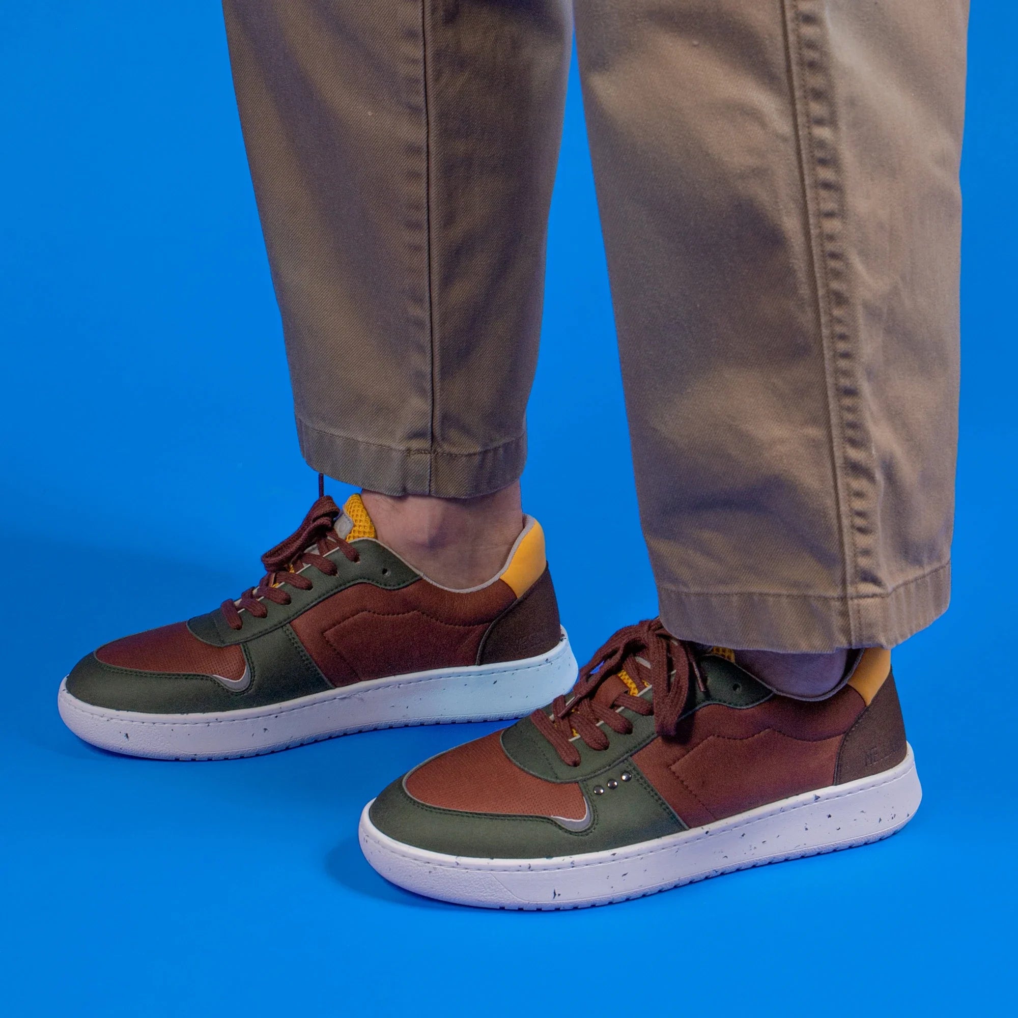 Me.Land Evan baskets vegan marron kaki jaune