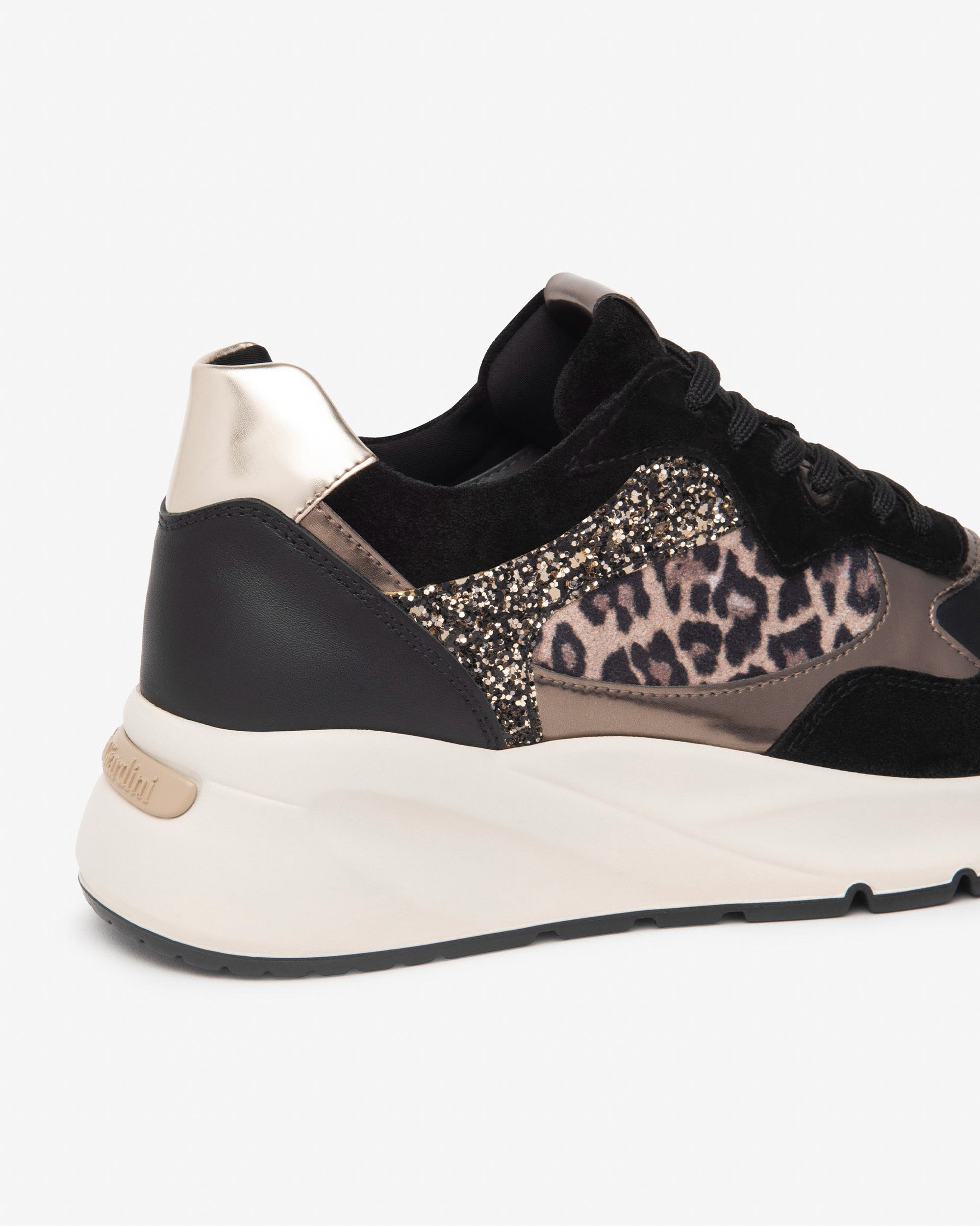 Nero Giardini Sneakers baskets femme daim memory