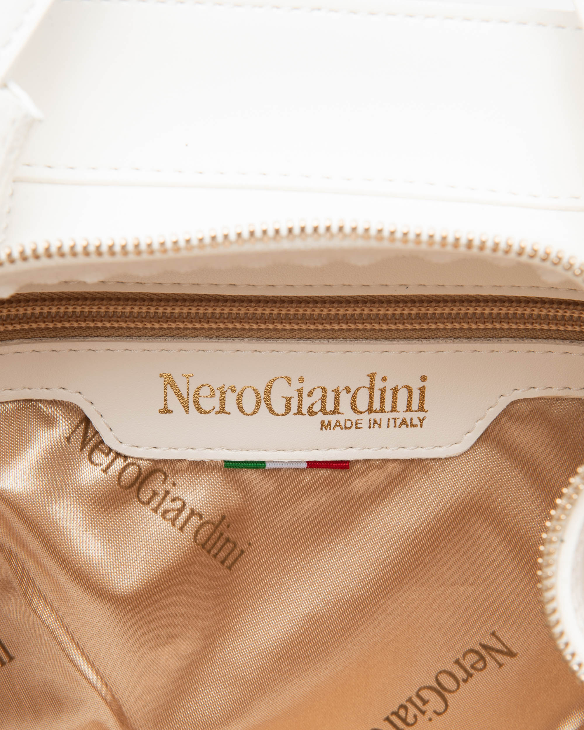 Nero Giardini Sac cabas matière technique femme Italie