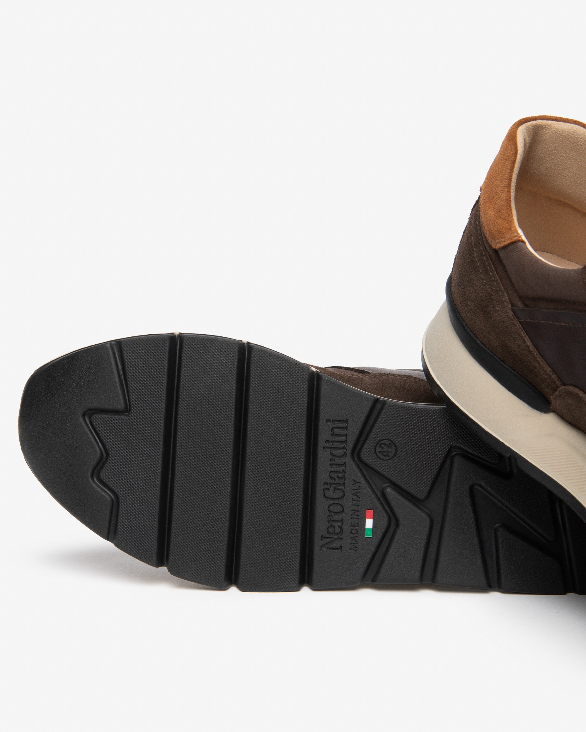 Nero Giardini Sneakers baskets homme daim cuir