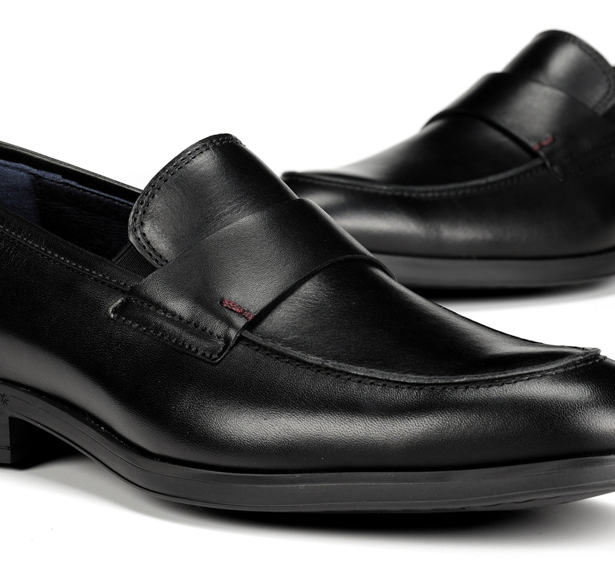 Fluchos Asgard F1890 mocassin noir homme cuir