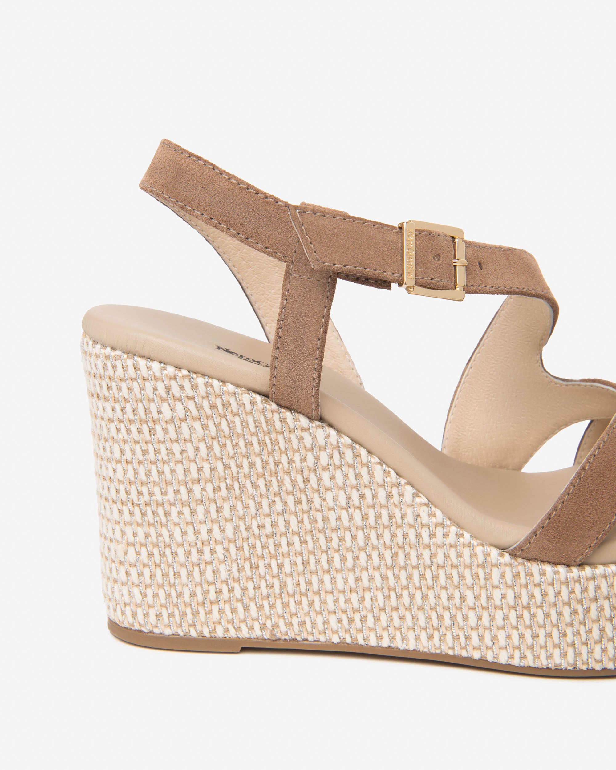 Nero Giardini Sandals sandales daim femme 38