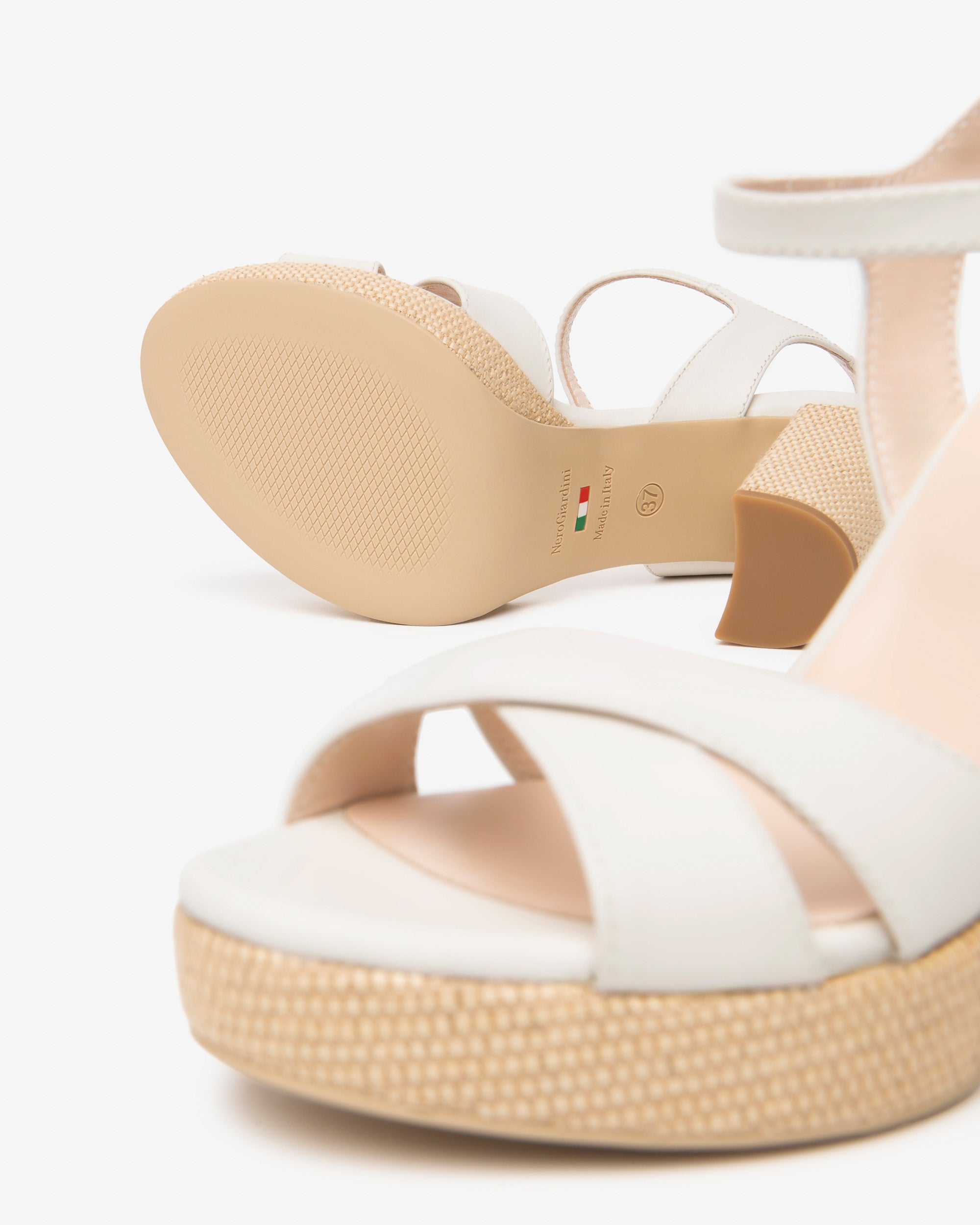 Nero Giardini Sandals sandales cuir femme été