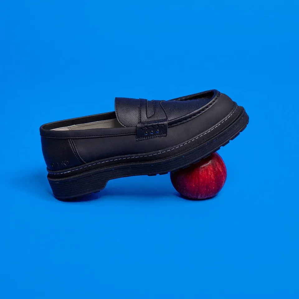 Me.Land Rando mocassin vegan cuir pomme noir