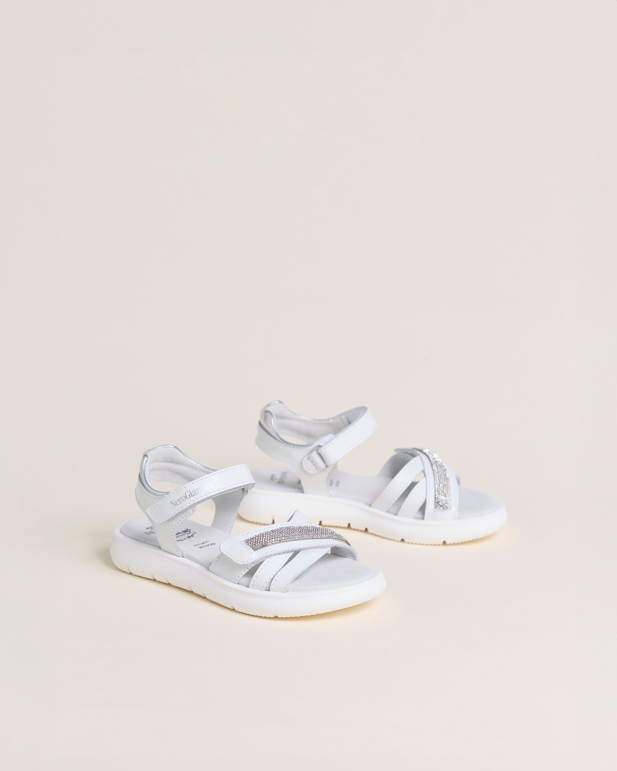 Nero Giardini Sandals sandales cuir fille technique