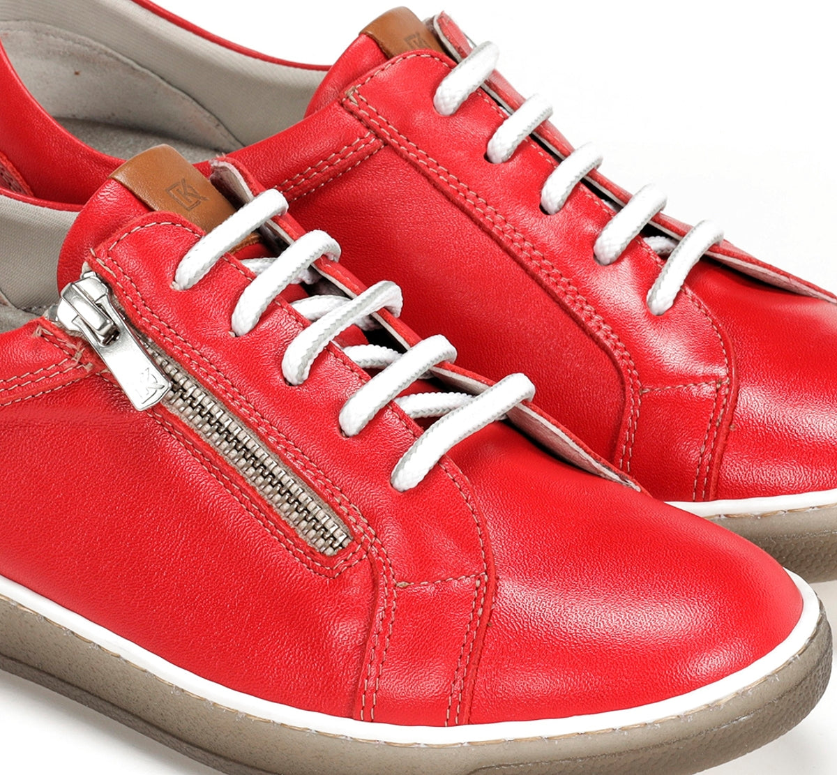 Dorking Karen D8225 baskets rouge sport femme