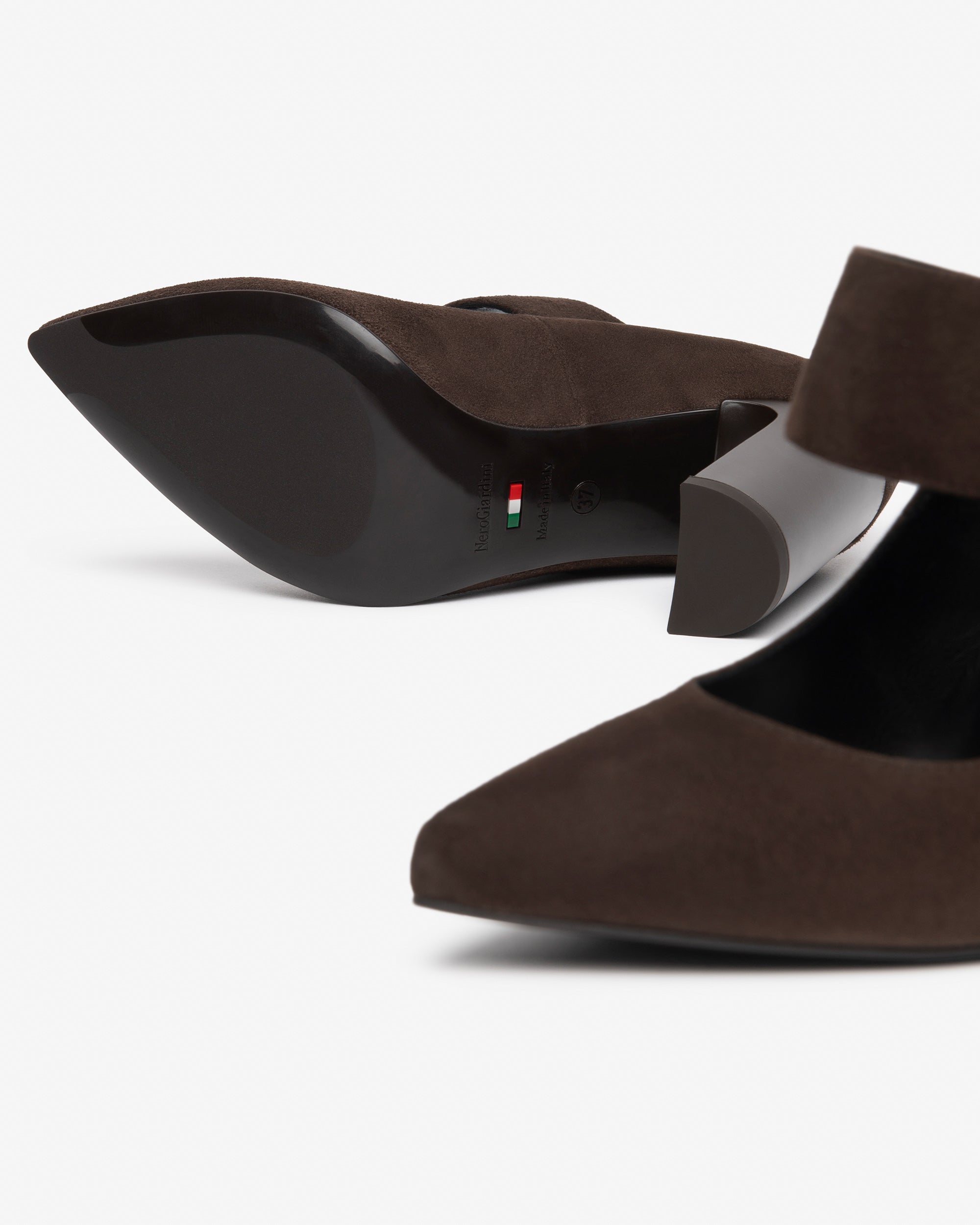 Nero Giardini Mary Jane babies femme daim talon 95 mm