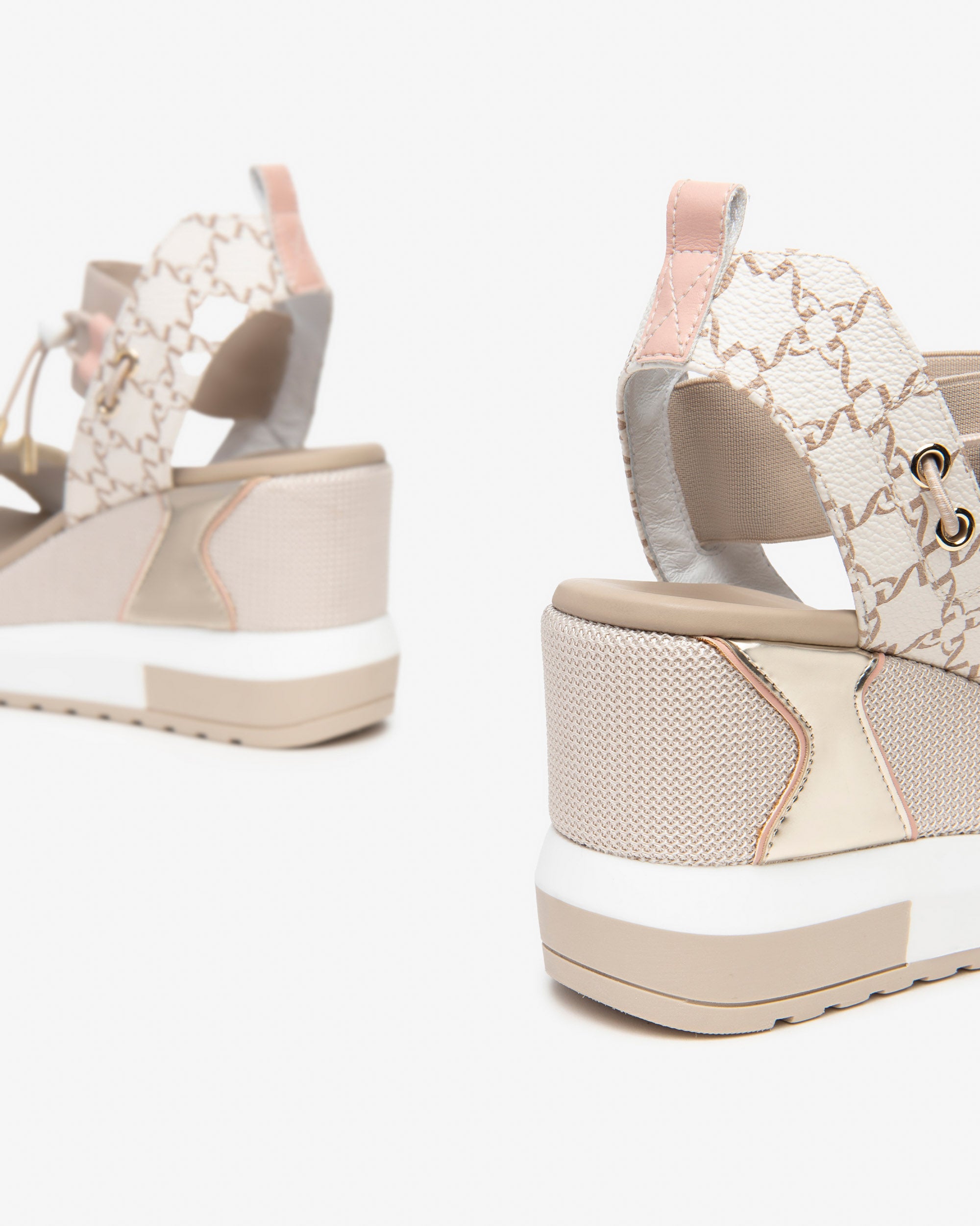 Nero Giardini Sandals sandale femme toile pointure 38 talon 40 mm