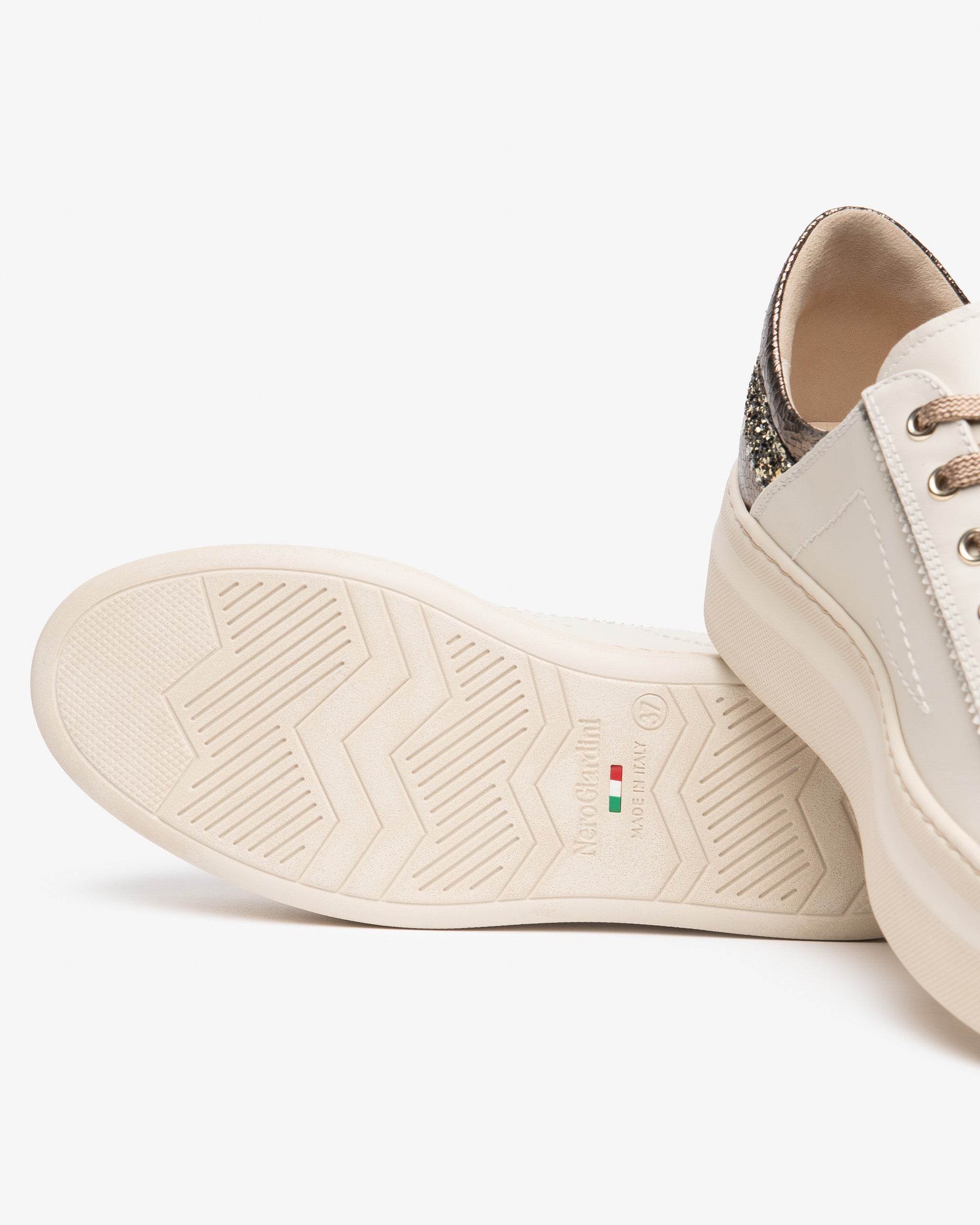 Nero Giardini Sneakers baskets cuir plateforme 45 mm