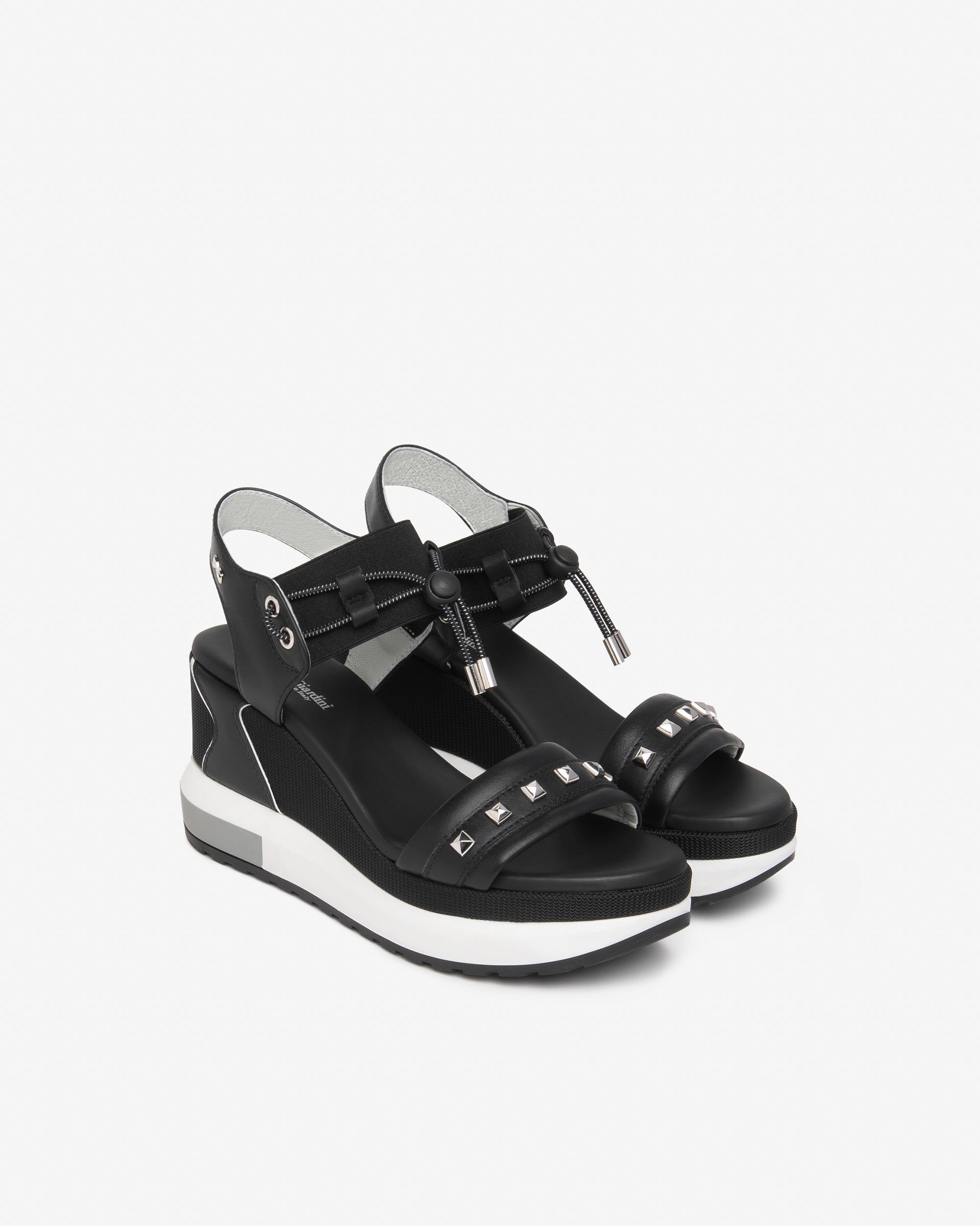 Nero Giardini Sandals sandales cuir femme toile