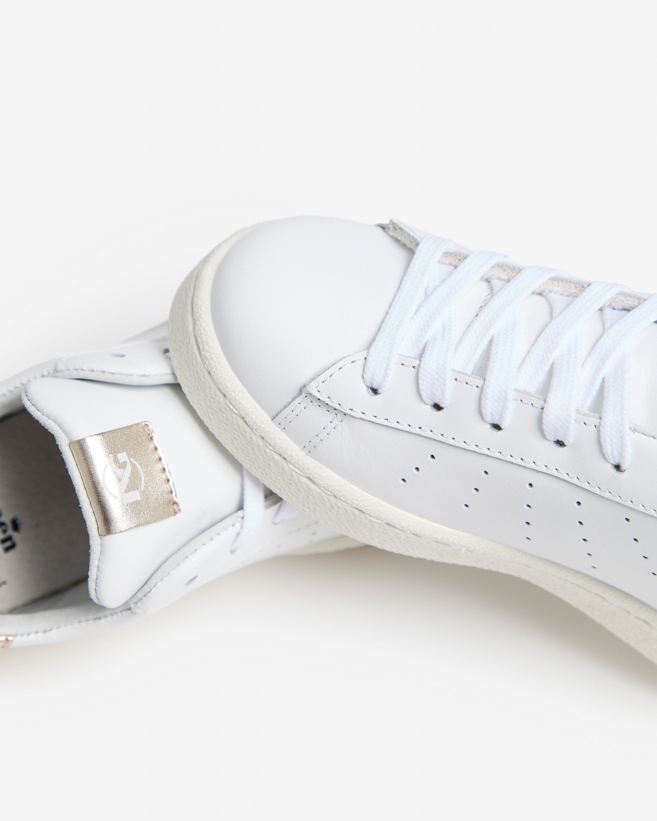 Nero Giardini Sneakers baskets cuir fille junior légères