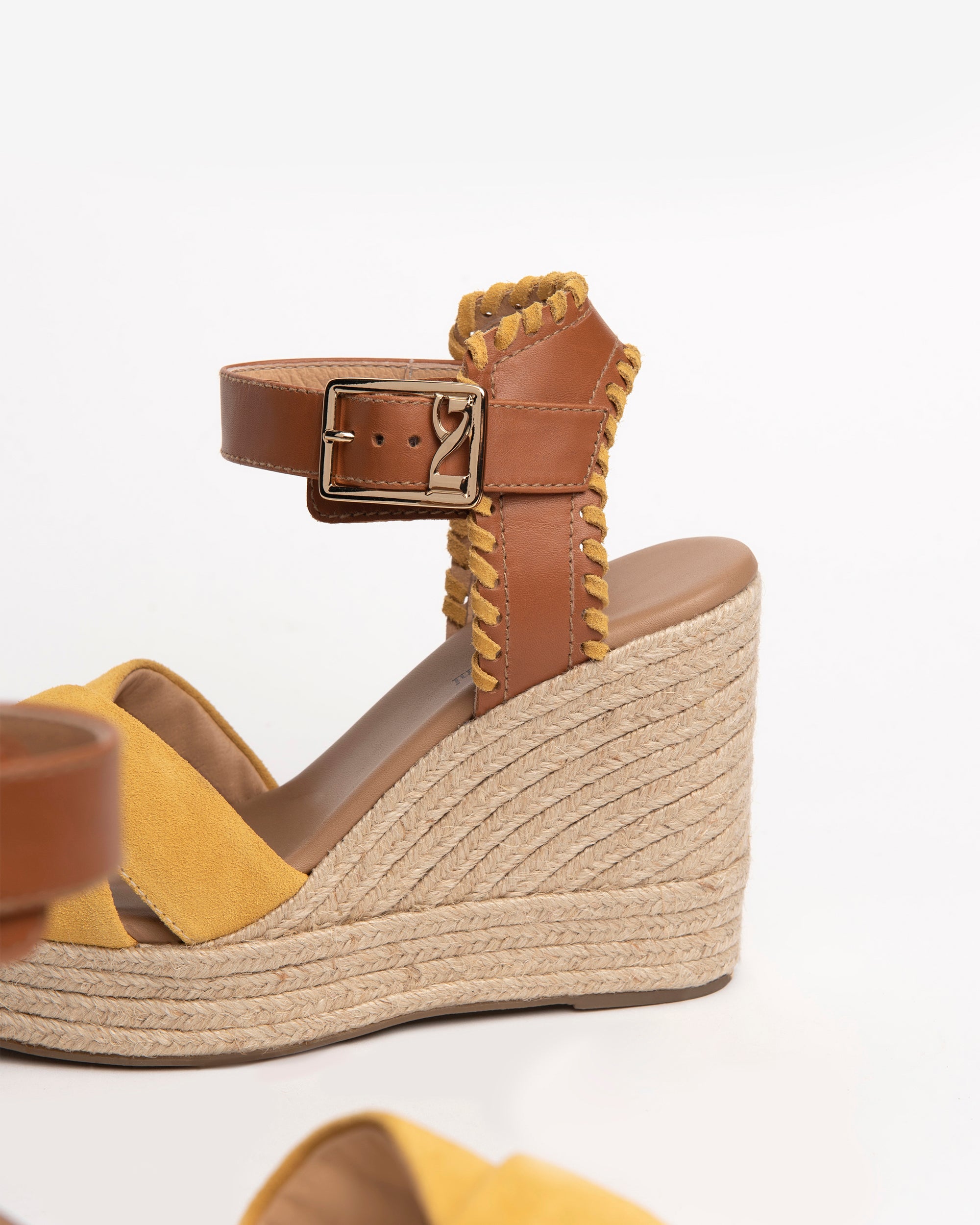 Nero Giardini Sandals sandales cuir compensées 38