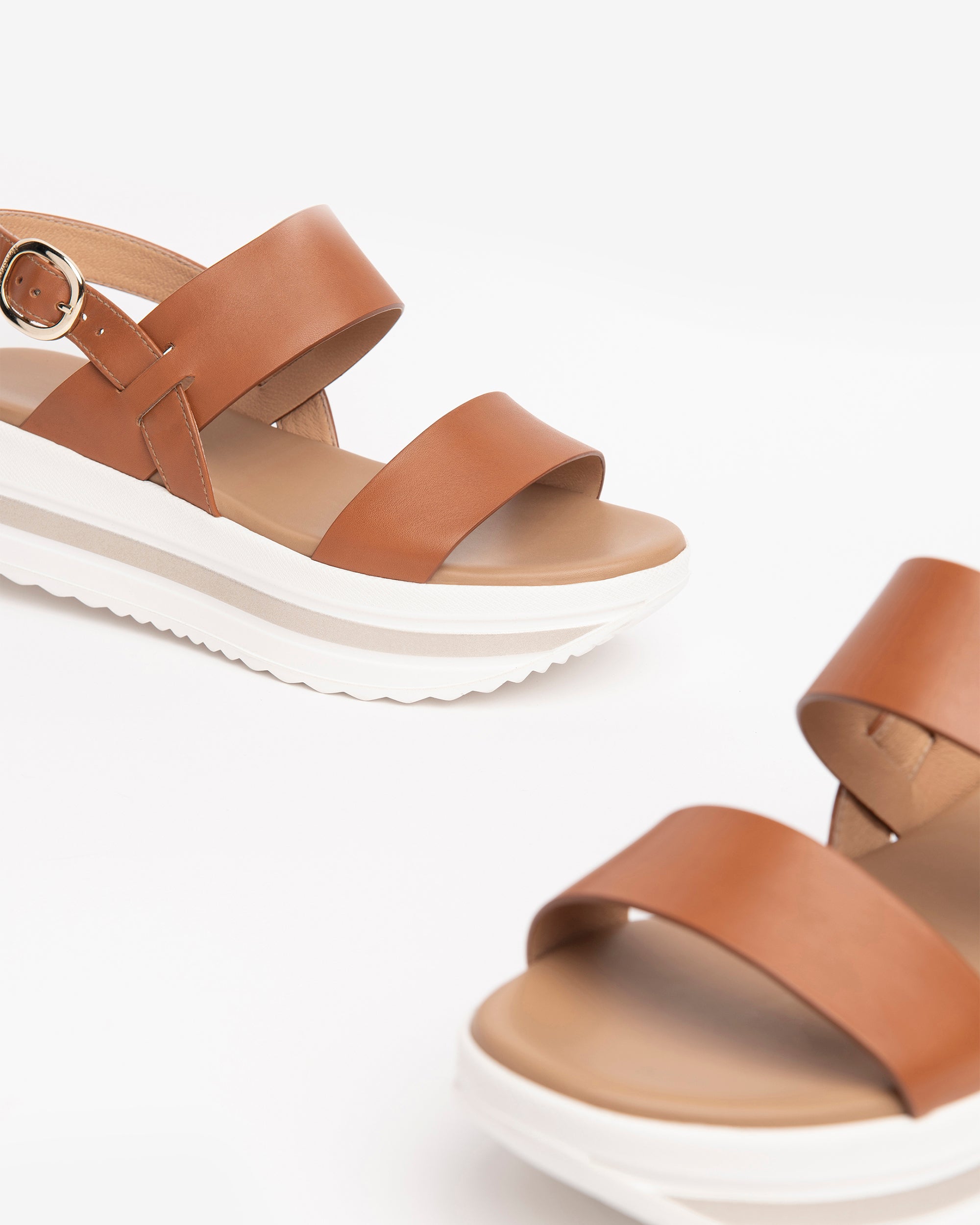 Nero Giardini Sandals sandales cuir femme plateforme 4,5 cm