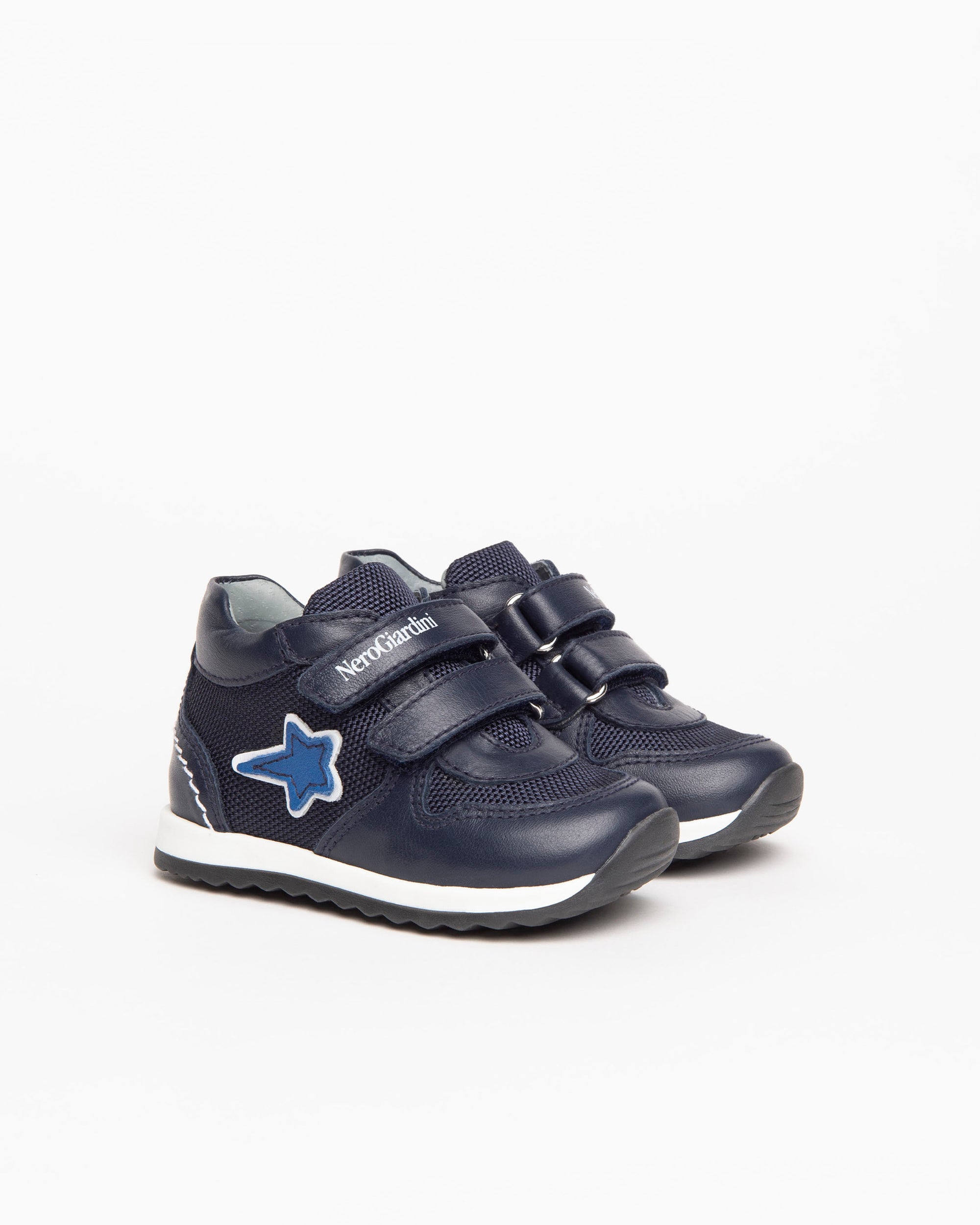 Nero Giardini Sneakers baskets cuir bébé scratch pointure 19