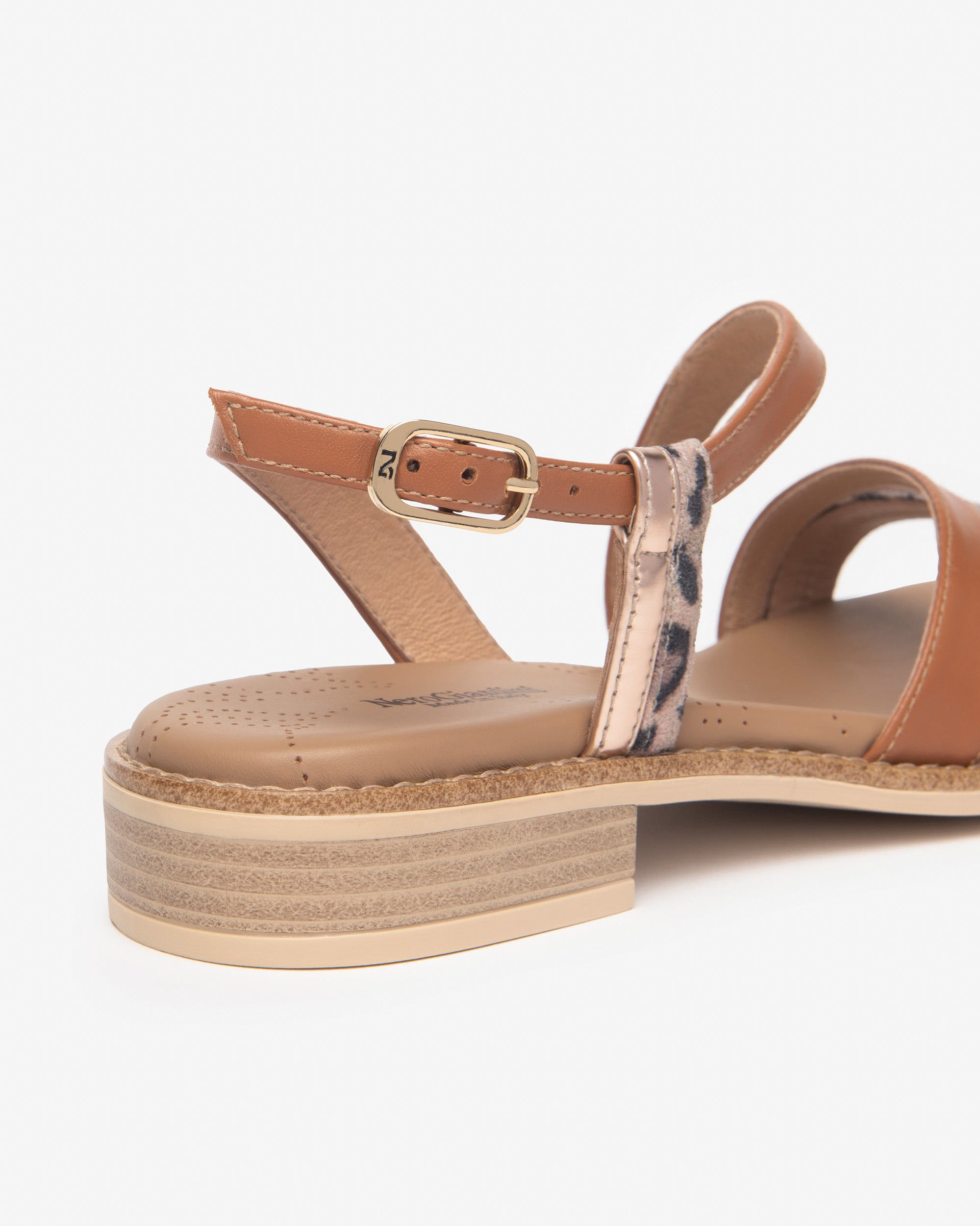 Nero Giardini Sandals sandales cuir femme 35-41